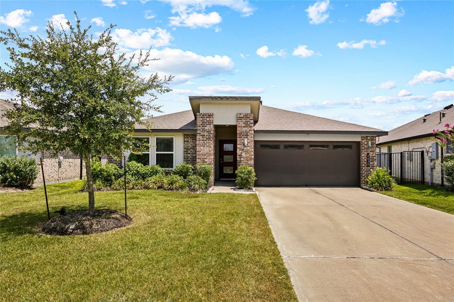 Property photo for 2630 Vanilla Sky Lane, Texas City, TX