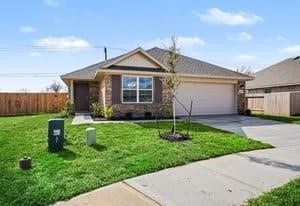 Property photo for 332 Bryan Way, Angleton, TX