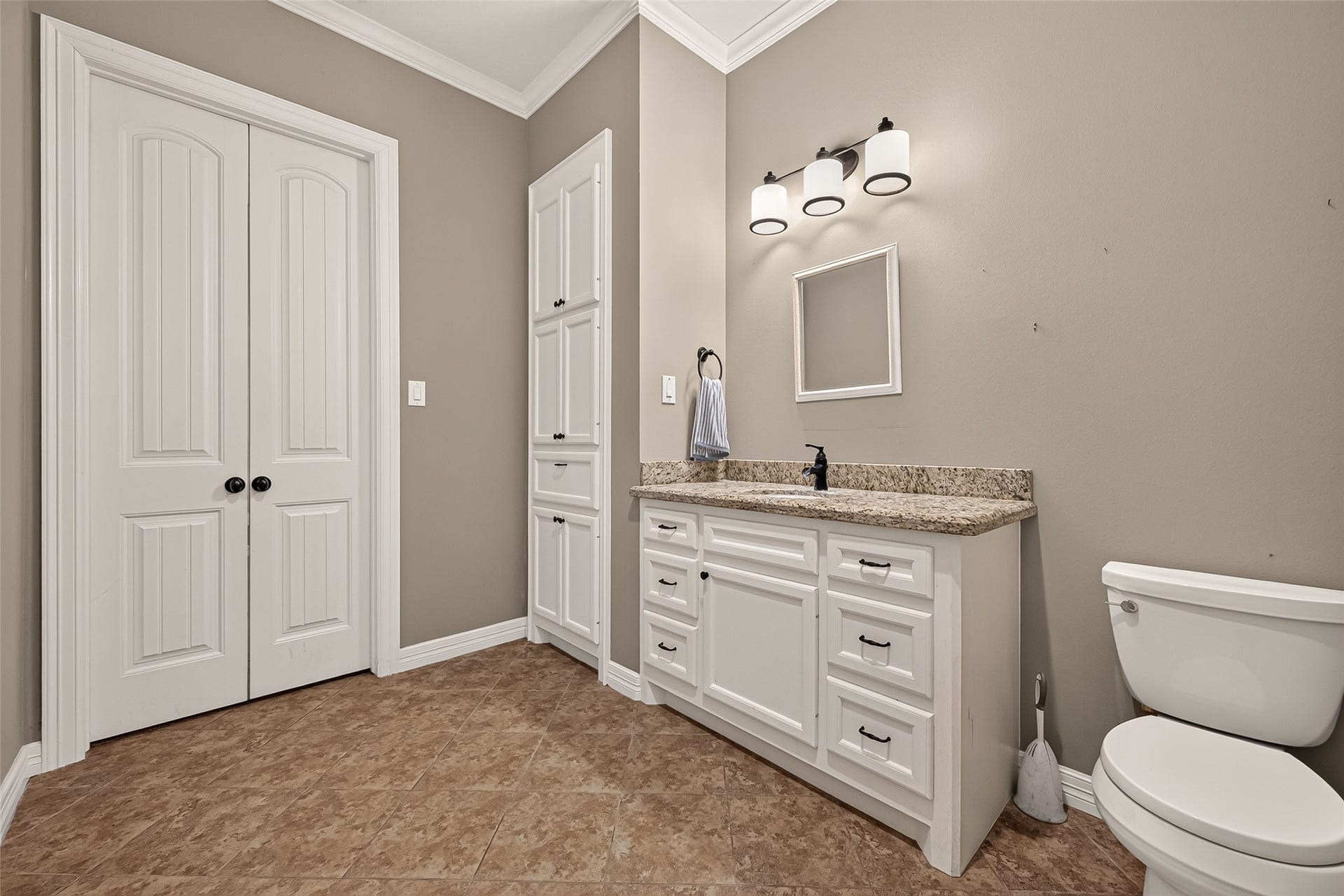 15648 Connie Lane, Montgomery, TX 77316 15648 Connie Lane, Montgomery, TX 77316