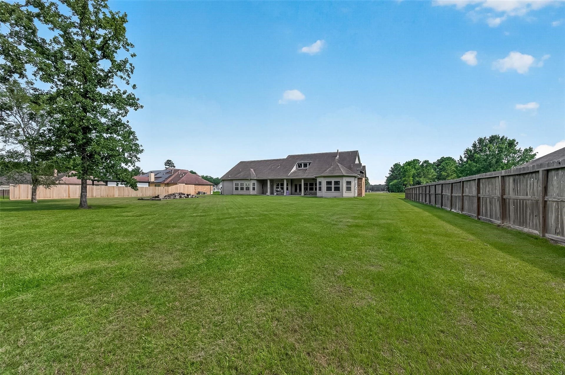 15648 Connie Lane, Montgomery, TX 77316 15648 Connie Lane, Montgomery, TX 77316