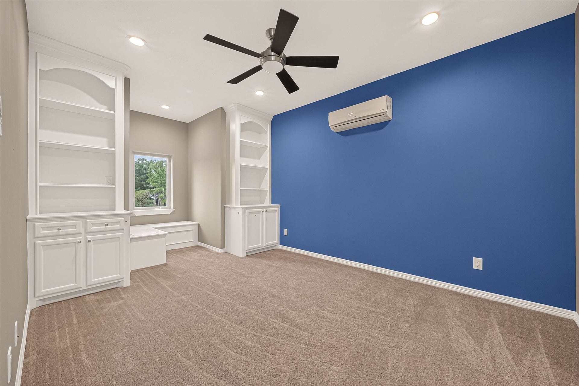 15648 Connie Lane, Montgomery, TX 77316 15648 Connie Lane, Montgomery, TX 77316