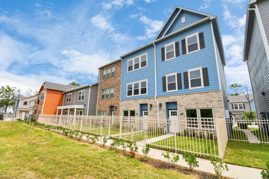 Property photo for 5262 Ella Boulevard, #300, Houston, TX