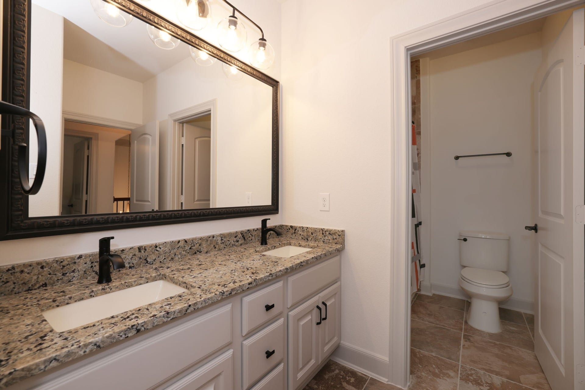 174 Lindenberry Circle, Spring, TX 77389