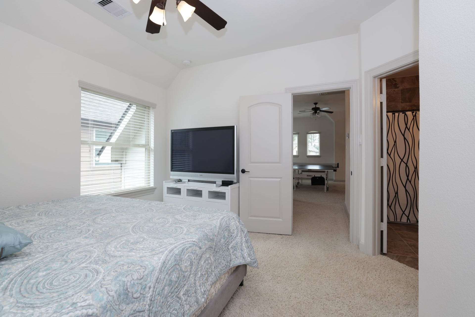 174 Lindenberry Circle, Spring, TX 77389
