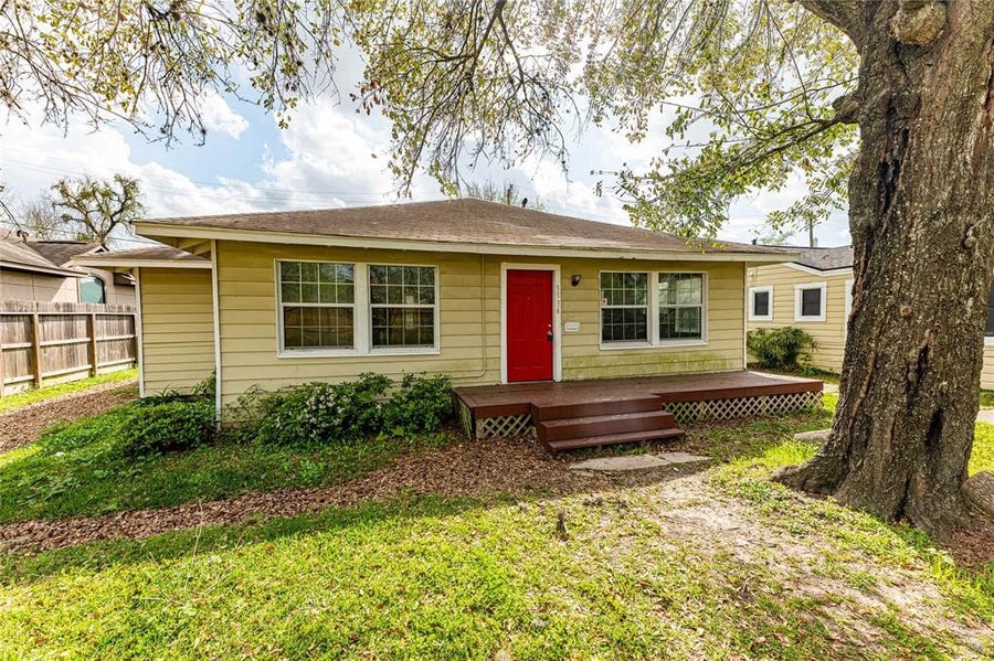 Property photo for 3534 Griggs Road, Houston, TX