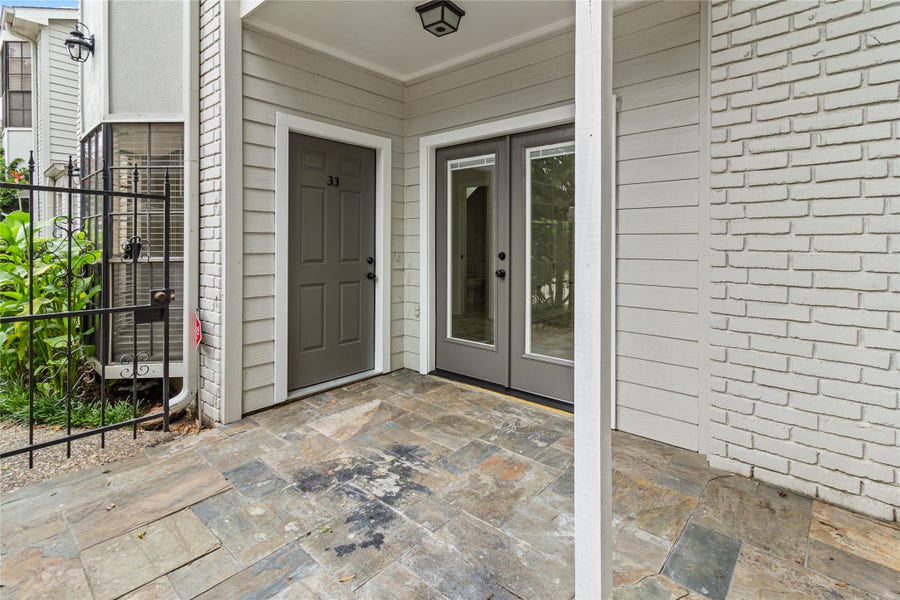 Property photo for 1911 Bering Drive, Houston, TX