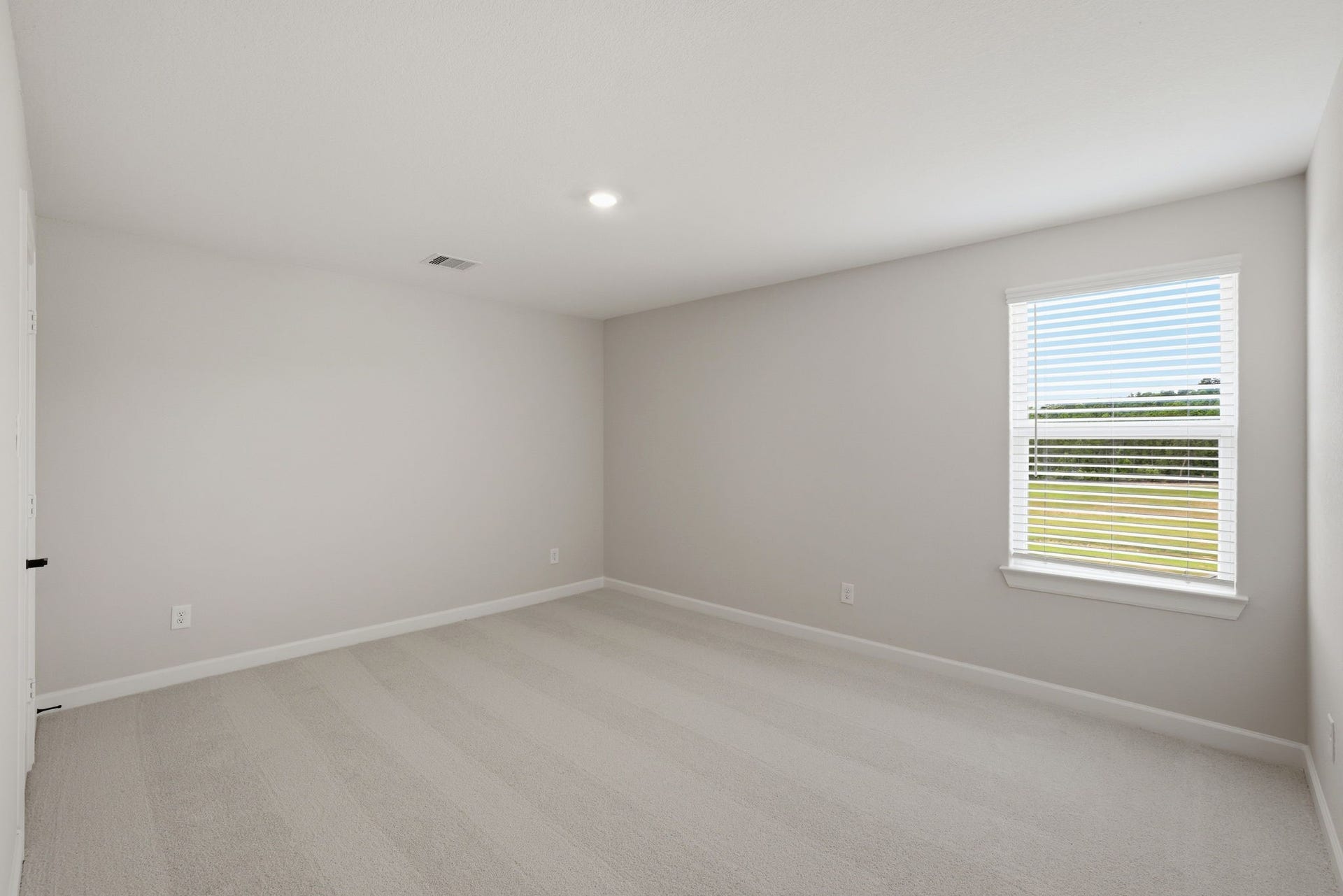8934 Mystery Stone Drive, Magnolia, TX 77583