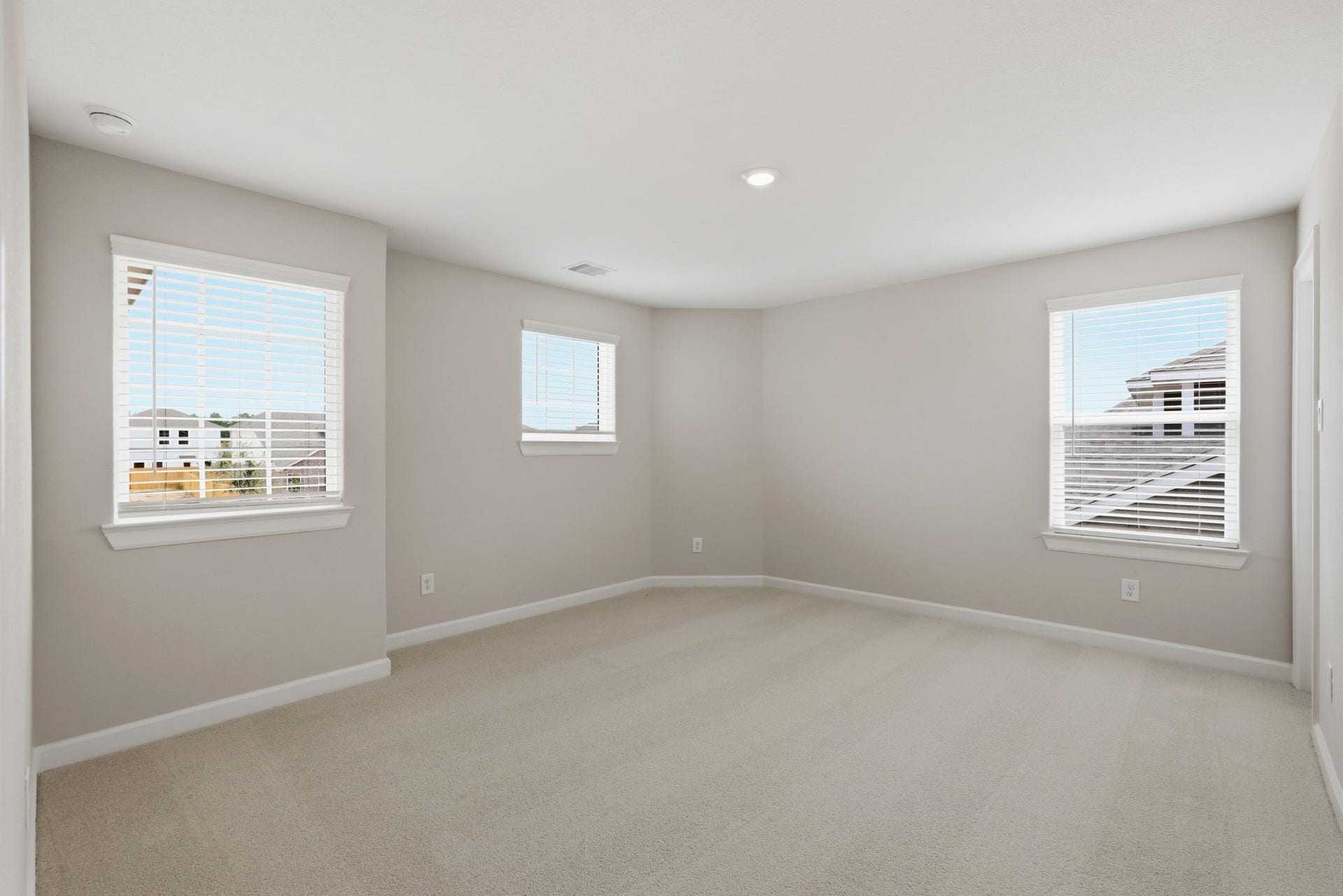 8934 Mystery Stone Drive, Magnolia, TX 77583