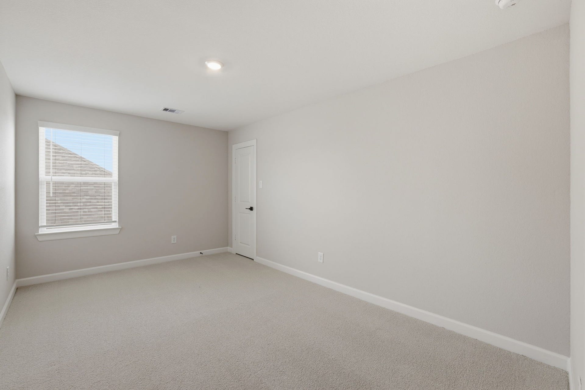 8934 Mystery Stone Drive, Magnolia, TX 77583