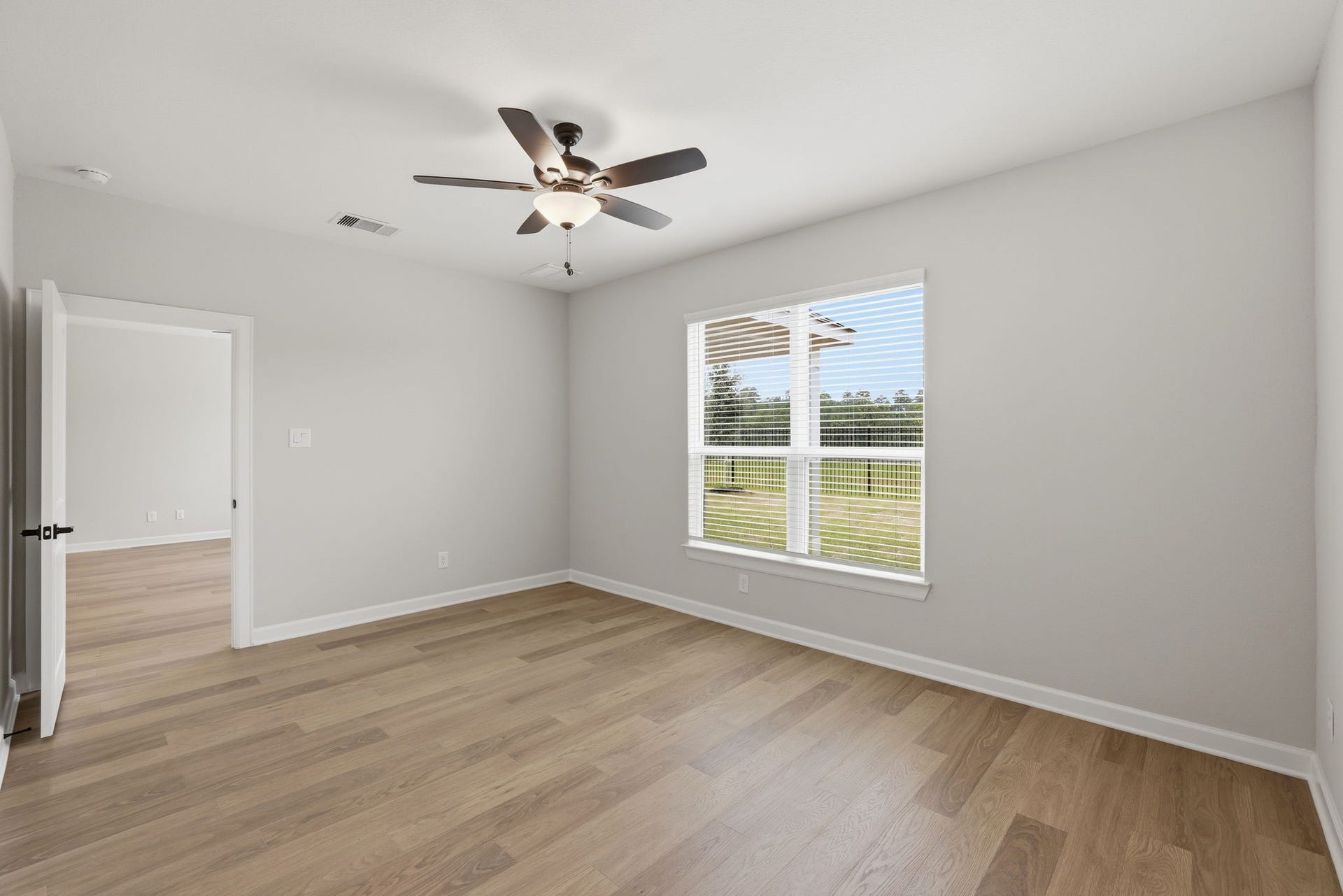 8934 Mystery Stone Drive, Magnolia, TX 77583