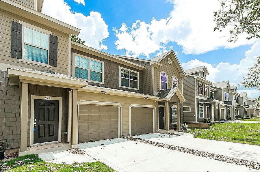 Property photo for 61 Woodland Hills Drive, #B, Conroe, TX