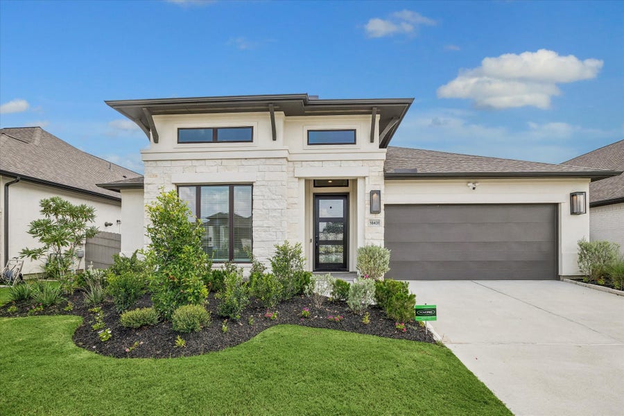 Property photo for 18431 Chameleon Court, Conroe, TX