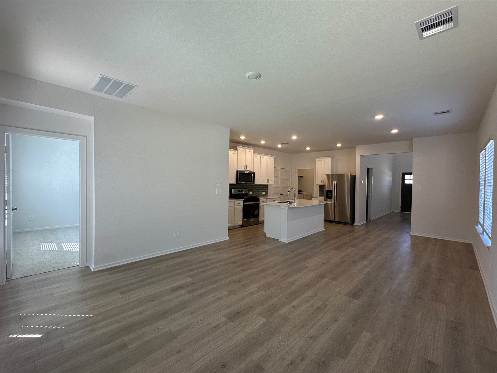 387 Sunrise Ranch Drive, Montgomery, TX 77316 387 Sunrise Ranch Drive, Montgomery, TX 77316