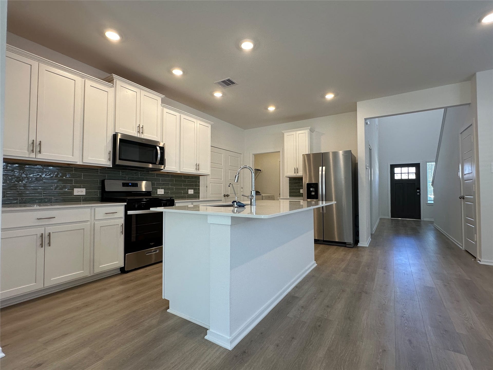 387 Sunrise Ranch Drive, Montgomery, TX 77316 387 Sunrise Ranch Drive, Montgomery, TX 77316