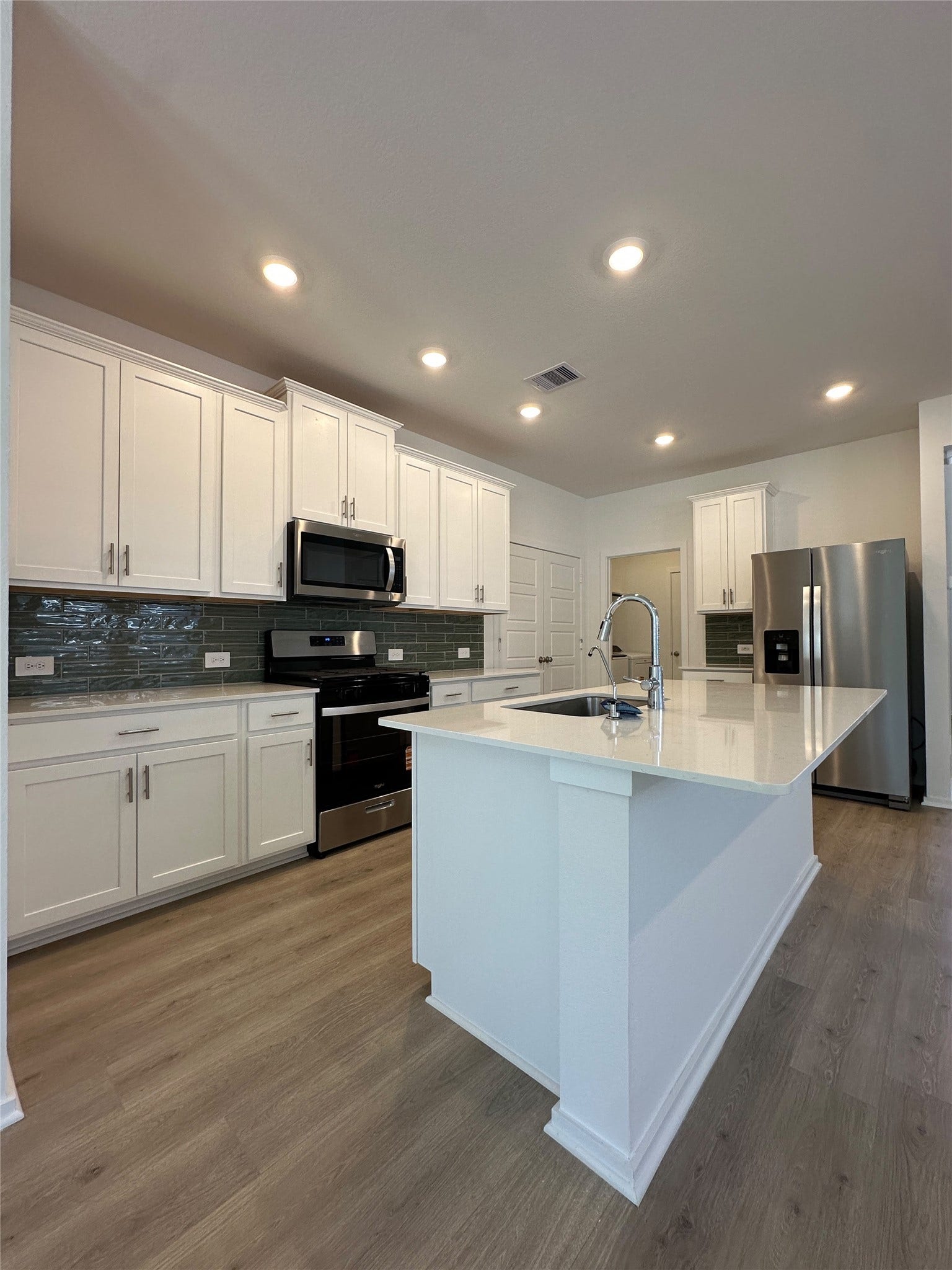 387 Sunrise Ranch Drive, Montgomery, TX 77316 387 Sunrise Ranch Drive, Montgomery, TX 77316