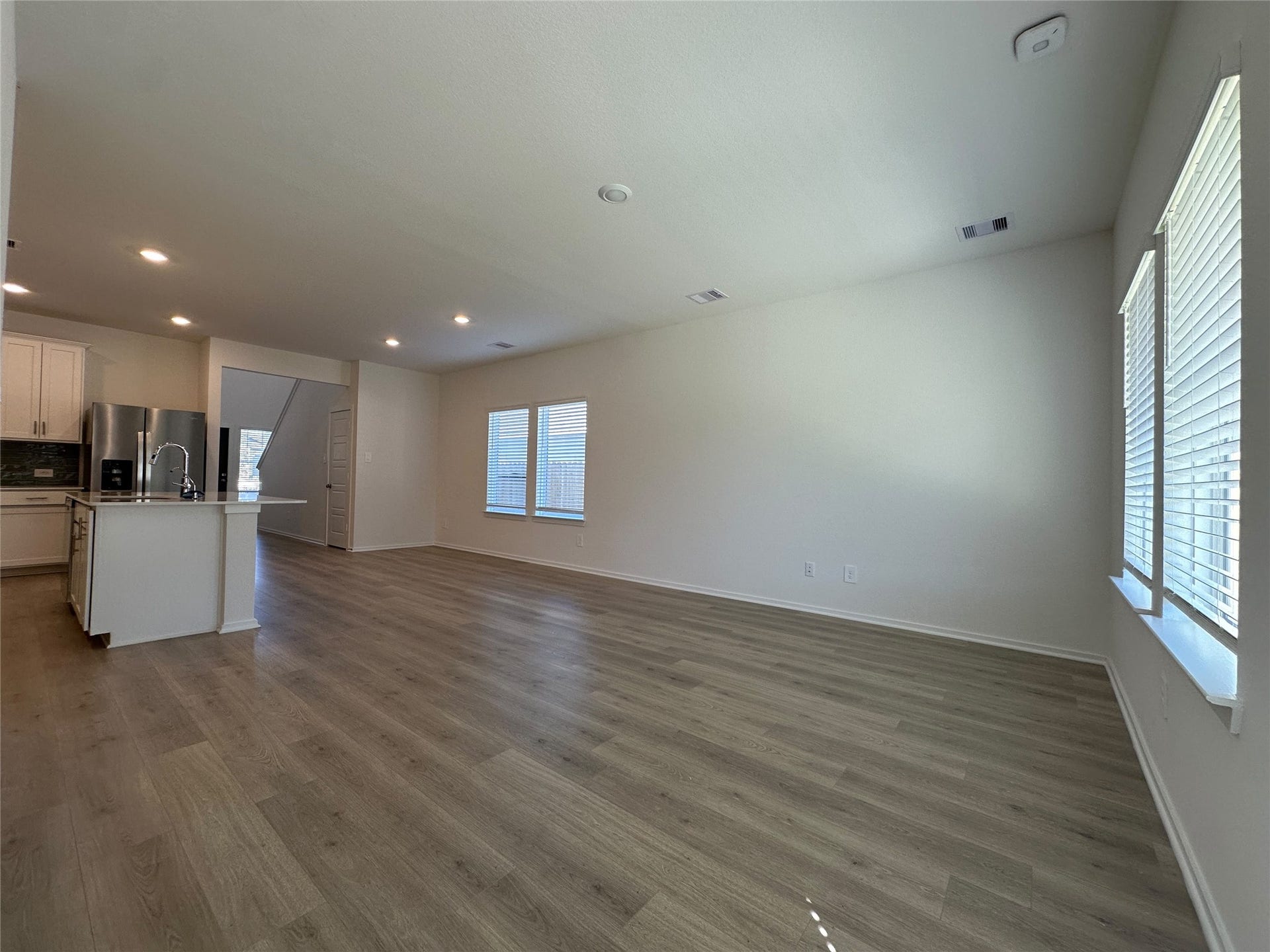 387 Sunrise Ranch Drive, Montgomery, TX 77316 387 Sunrise Ranch Drive, Montgomery, TX 77316