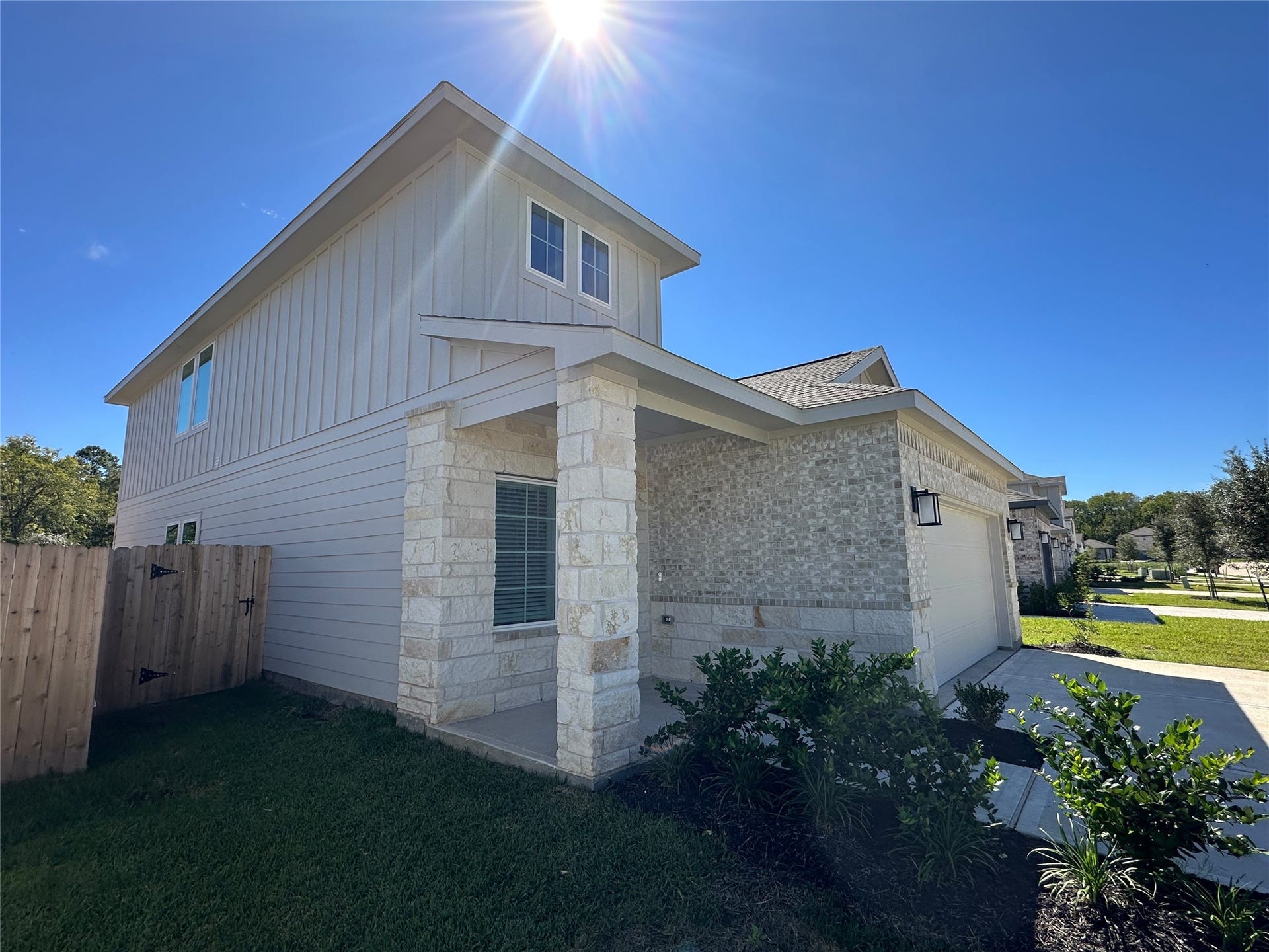 387 Sunrise Ranch Drive, Montgomery, TX 77316 387 Sunrise Ranch Drive, Montgomery, TX 77316
