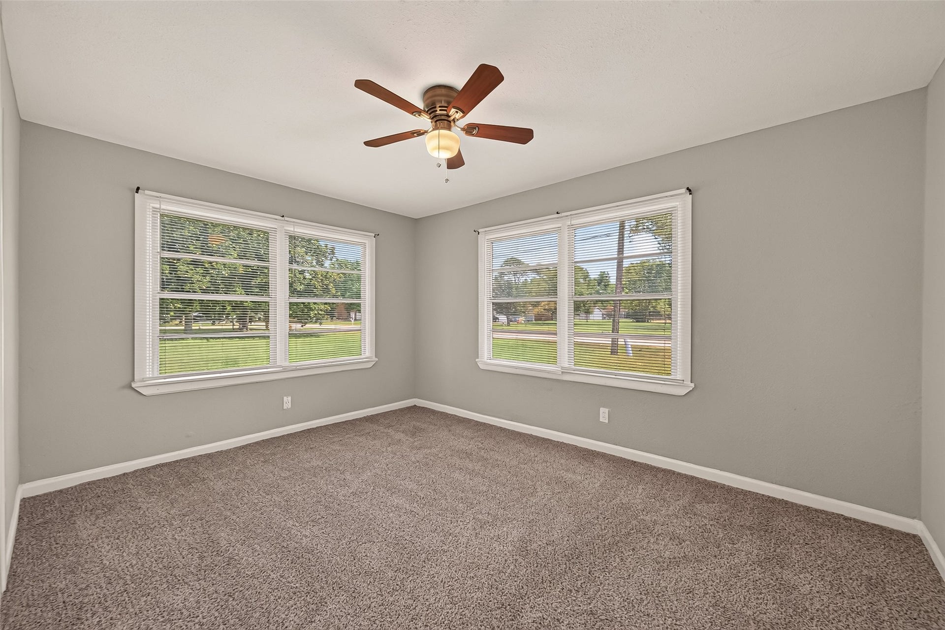 2422 Florence Street, La Marque, TX 77568 2422 Florence Street, La Marque, TX 77568