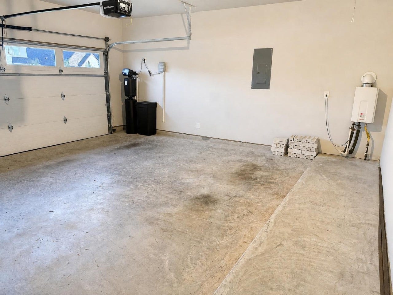 3530 Matterhorn Drive, Katy, TX 77494 3530 Matterhorn Drive, Katy, TX 77494