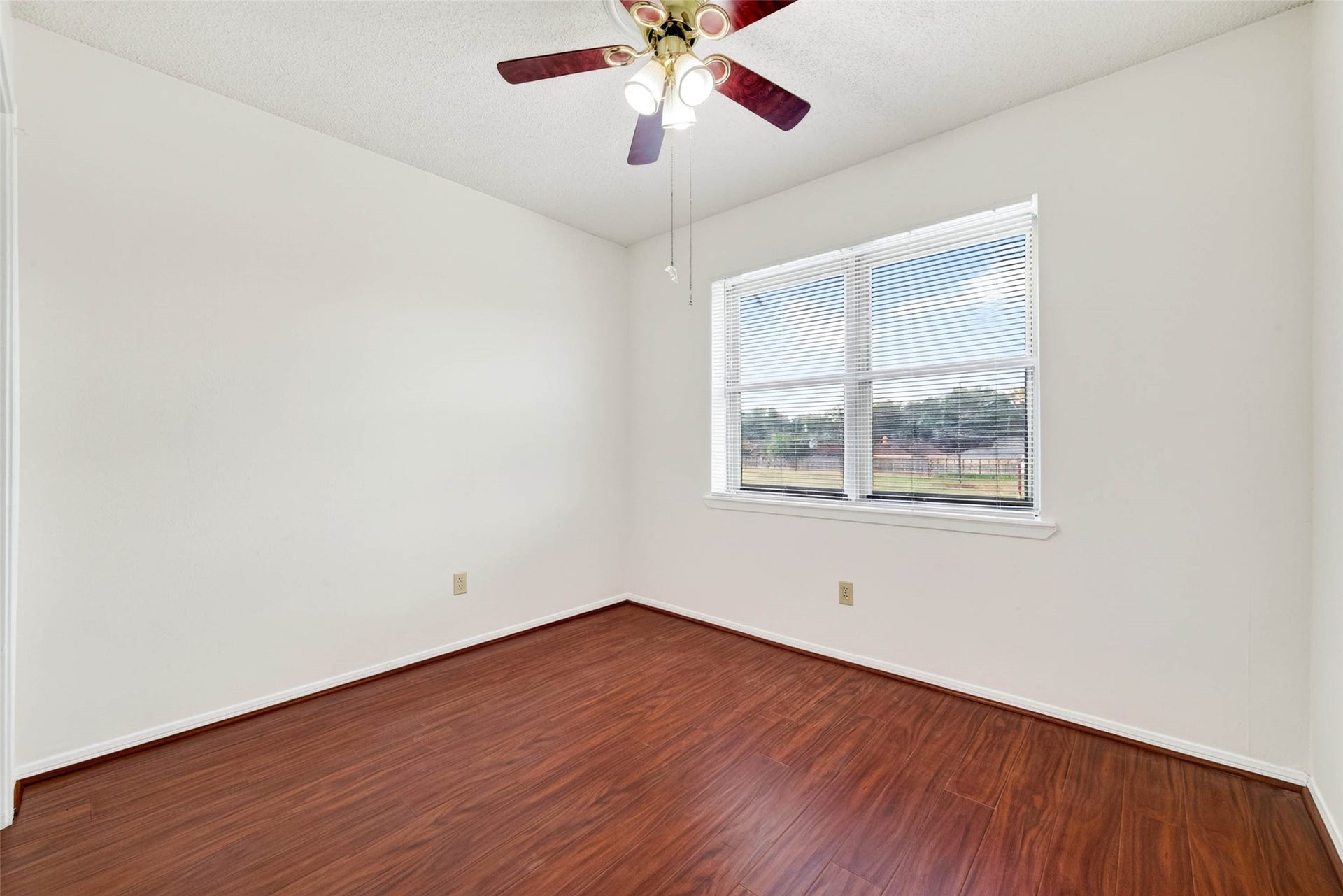 7700 Creekbend Dr, #39, Houston, TX 77071 7700 Creekbend Dr, #39, Houston, TX 77071