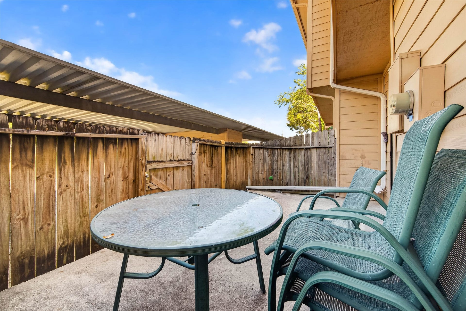 7700 Creekbend Dr, #39, Houston, TX 77071 7700 Creekbend Dr, #39, Houston, TX 77071