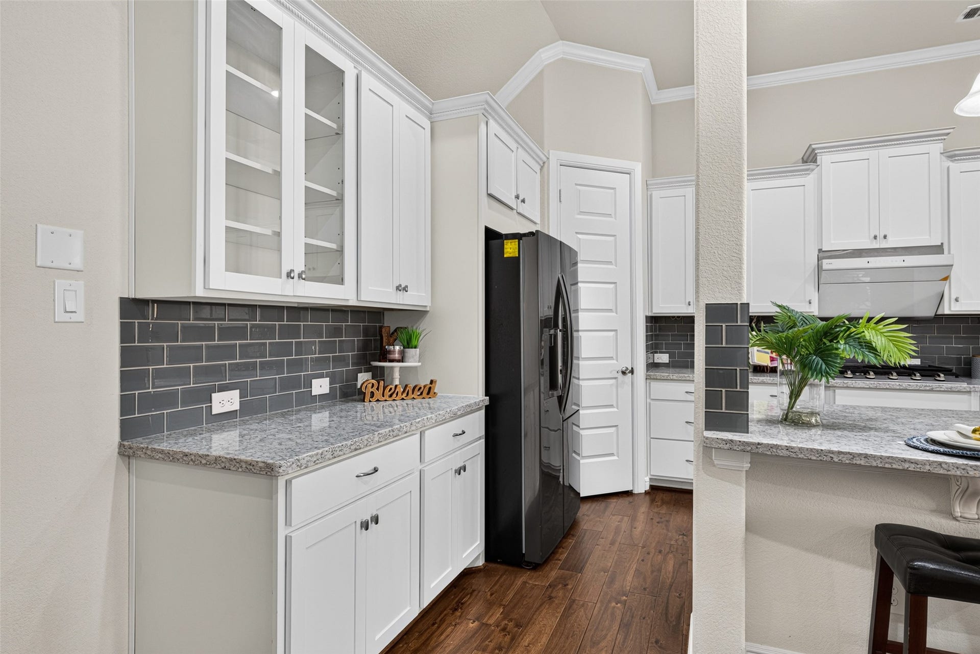 5811 Caper Shores Lane, Sugar Land, TX 77479 5811 Caper Shores Lane, Sugar Land, TX 77479
