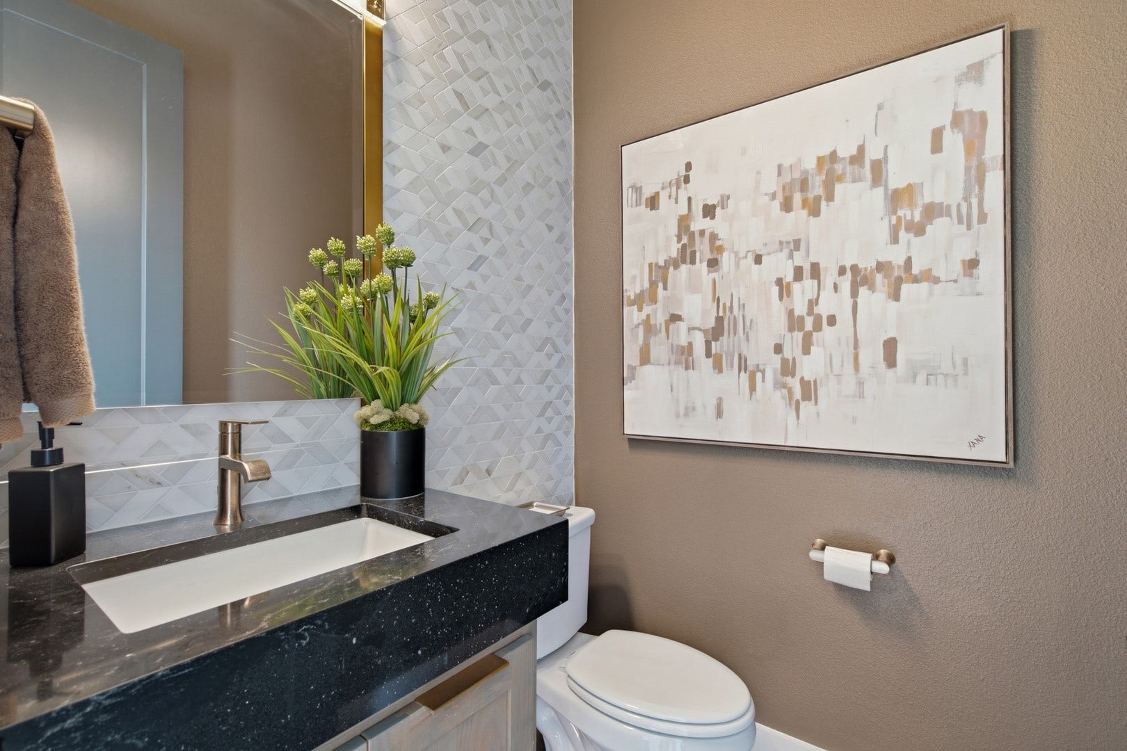10091 Tobin Harbor Drive, Porter, TX 77365 TK60-0001-B8_TEGAN - D_Powder Bath - Showcase