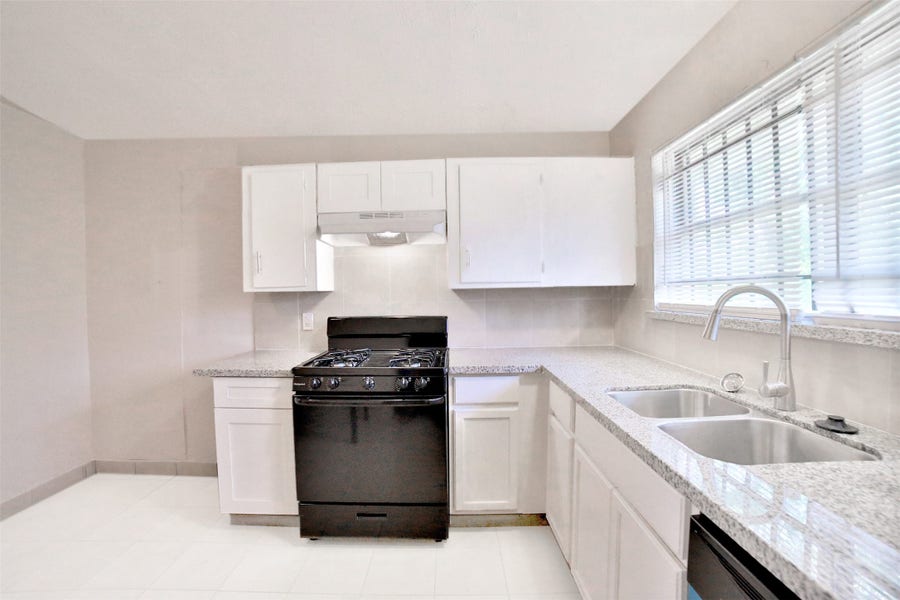 Property photo for 4326 Tareyton Lane, Houston, TX