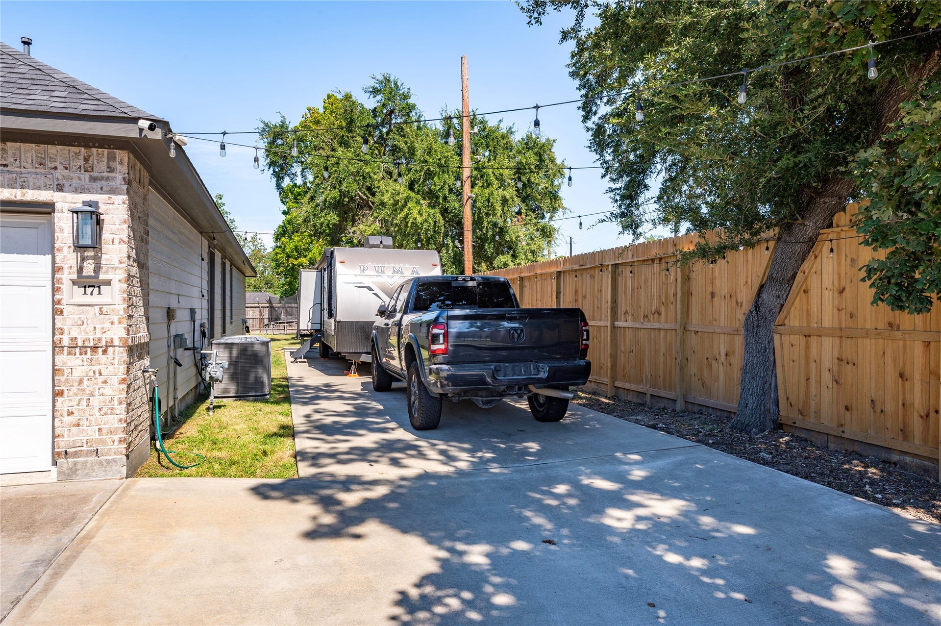 171 Foxshire Lane, Houston, TX 77047 171 Foxshire Lane, Houston, TX 77047
