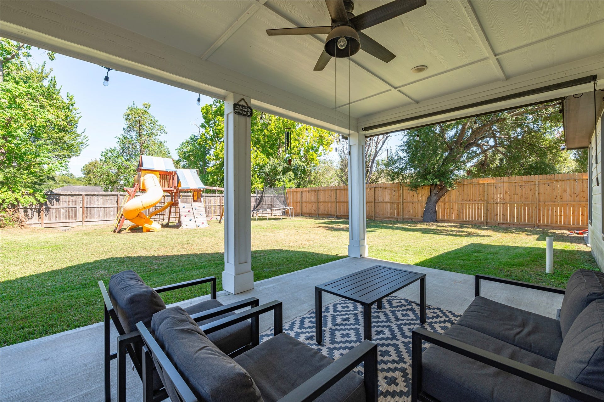 171 Foxshire Lane, Houston, TX 77047 171 Foxshire Lane, Houston, TX 77047