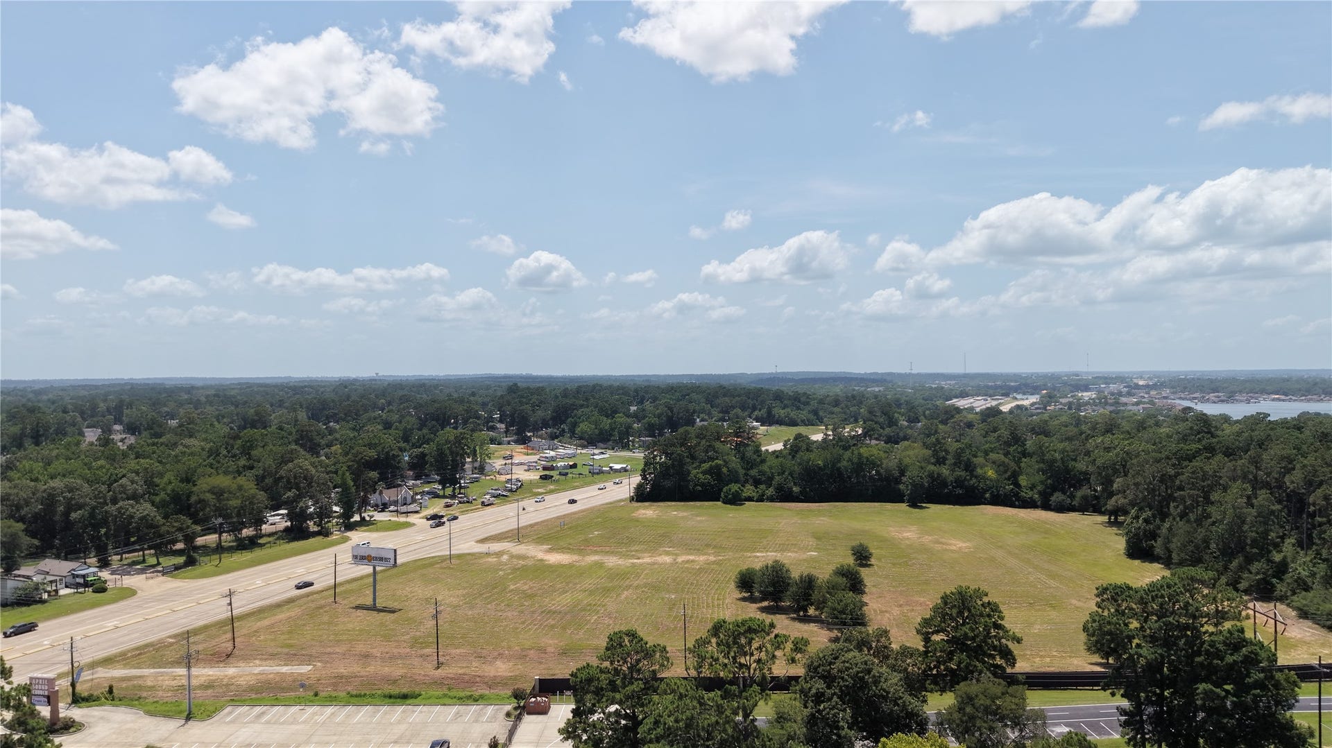 16470 Highway 105 W, Conroe, TX 77356 16470 Highway 105 W, Conroe, TX 77356