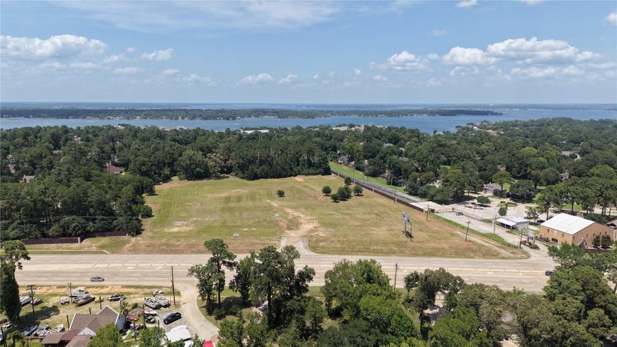 Property photo for 16470 Highway 105 W, Conroe, TX