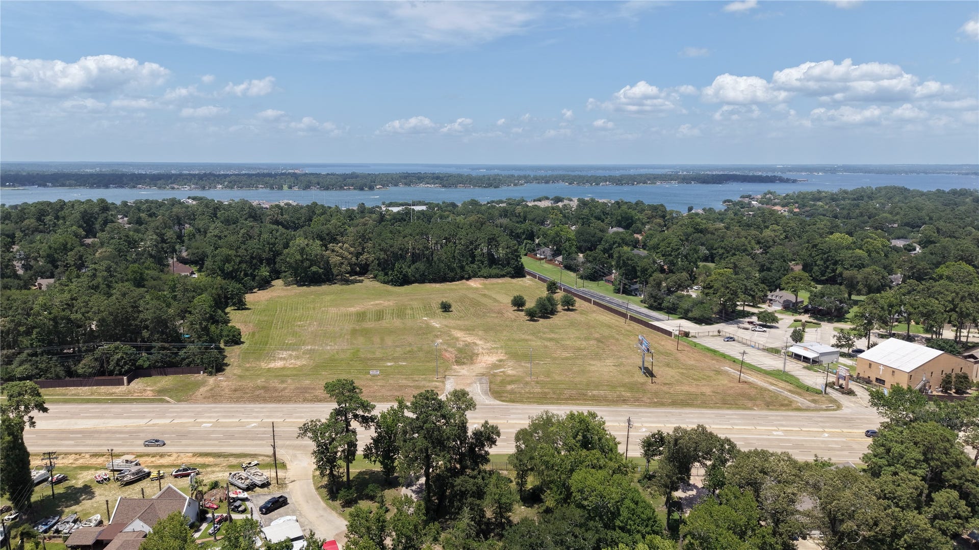 16470 Highway 105 W, Conroe, TX 77356 16470 Highway 105 W, Conroe, TX 77356