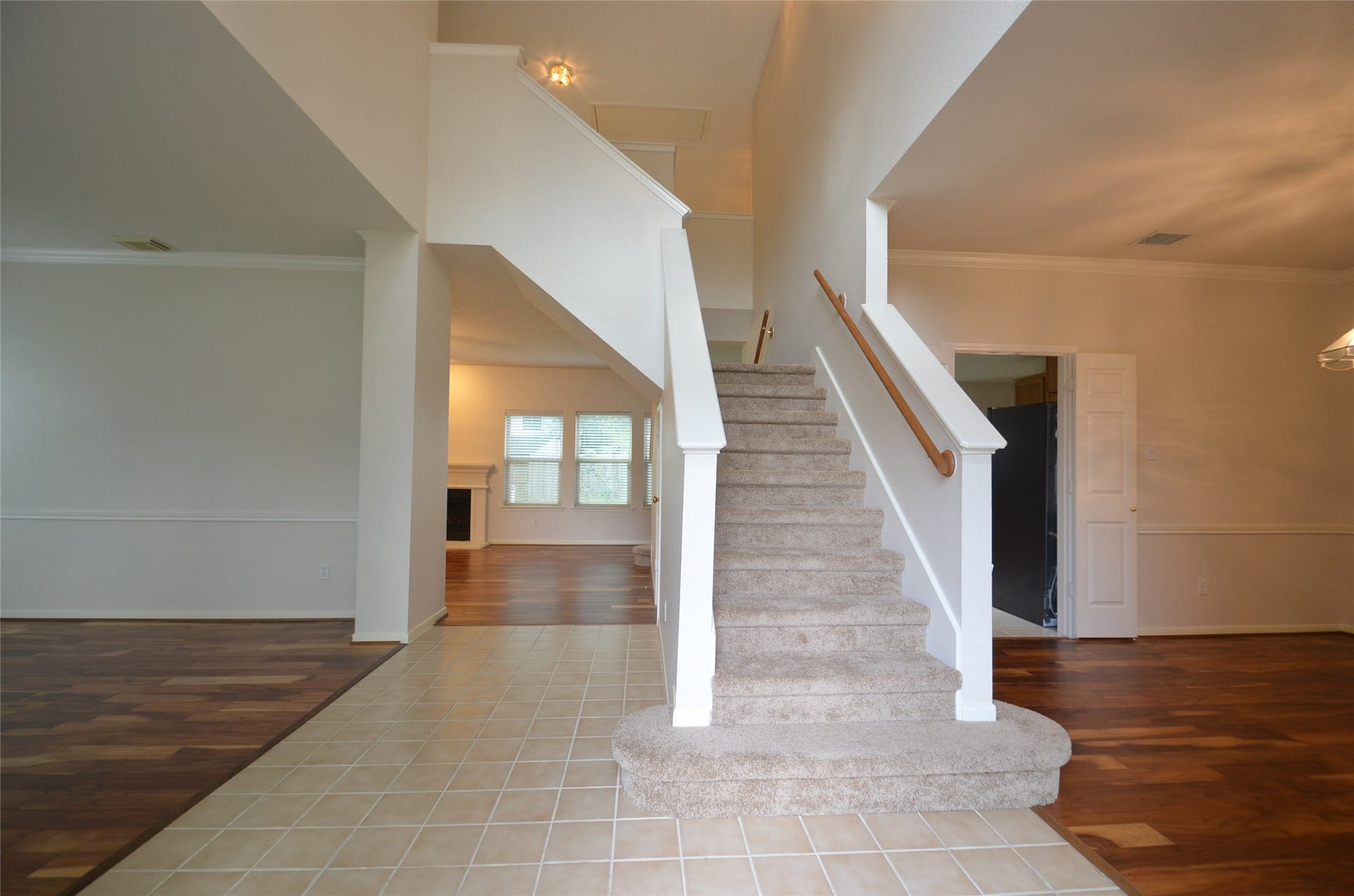 1504 Pine Grove Lane, Pearland, TX 77581 1504 Pine Grove Lane, Pearland, TX 77581