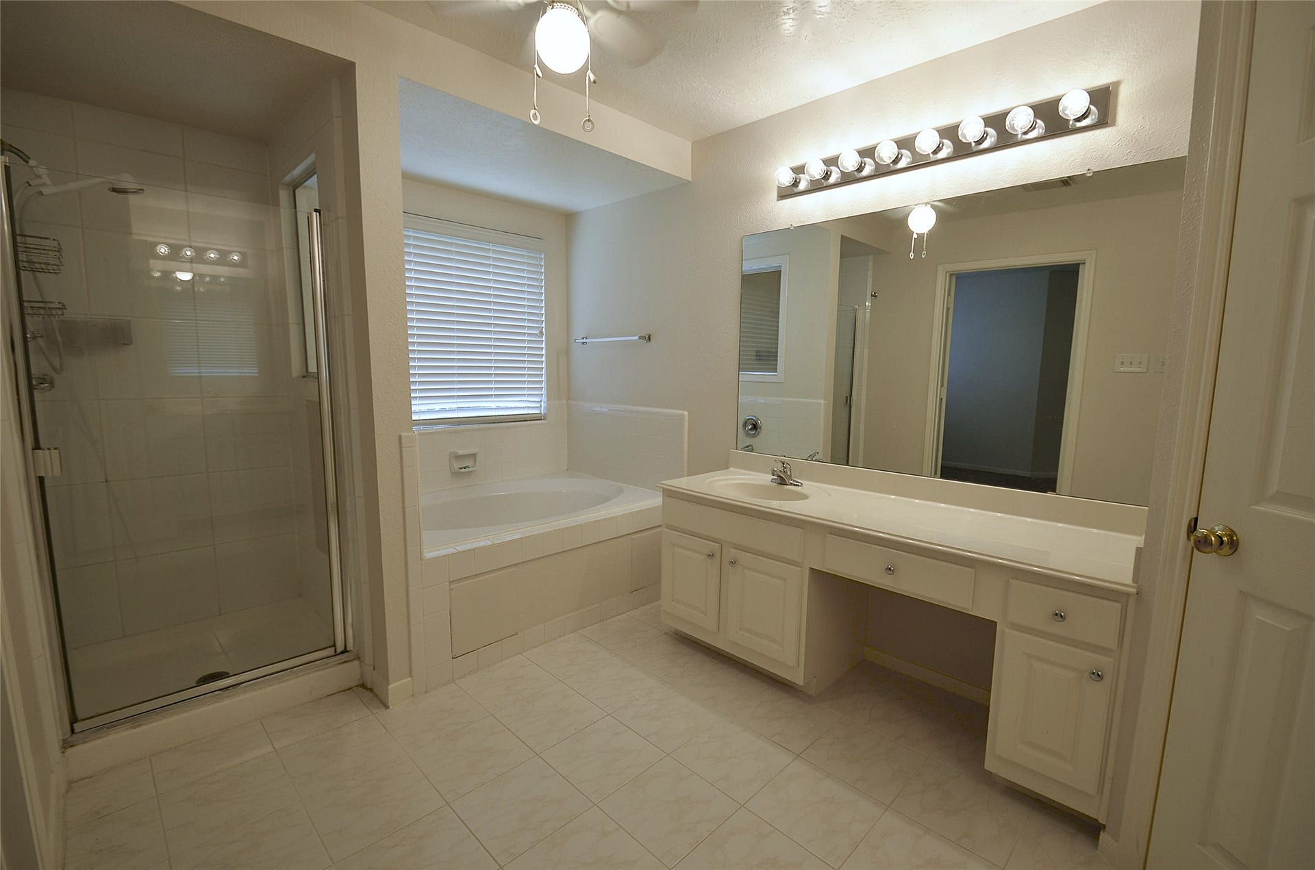 1504 Pine Grove Lane, Pearland, TX 77581 1504 Pine Grove Lane, Pearland, TX 77581
