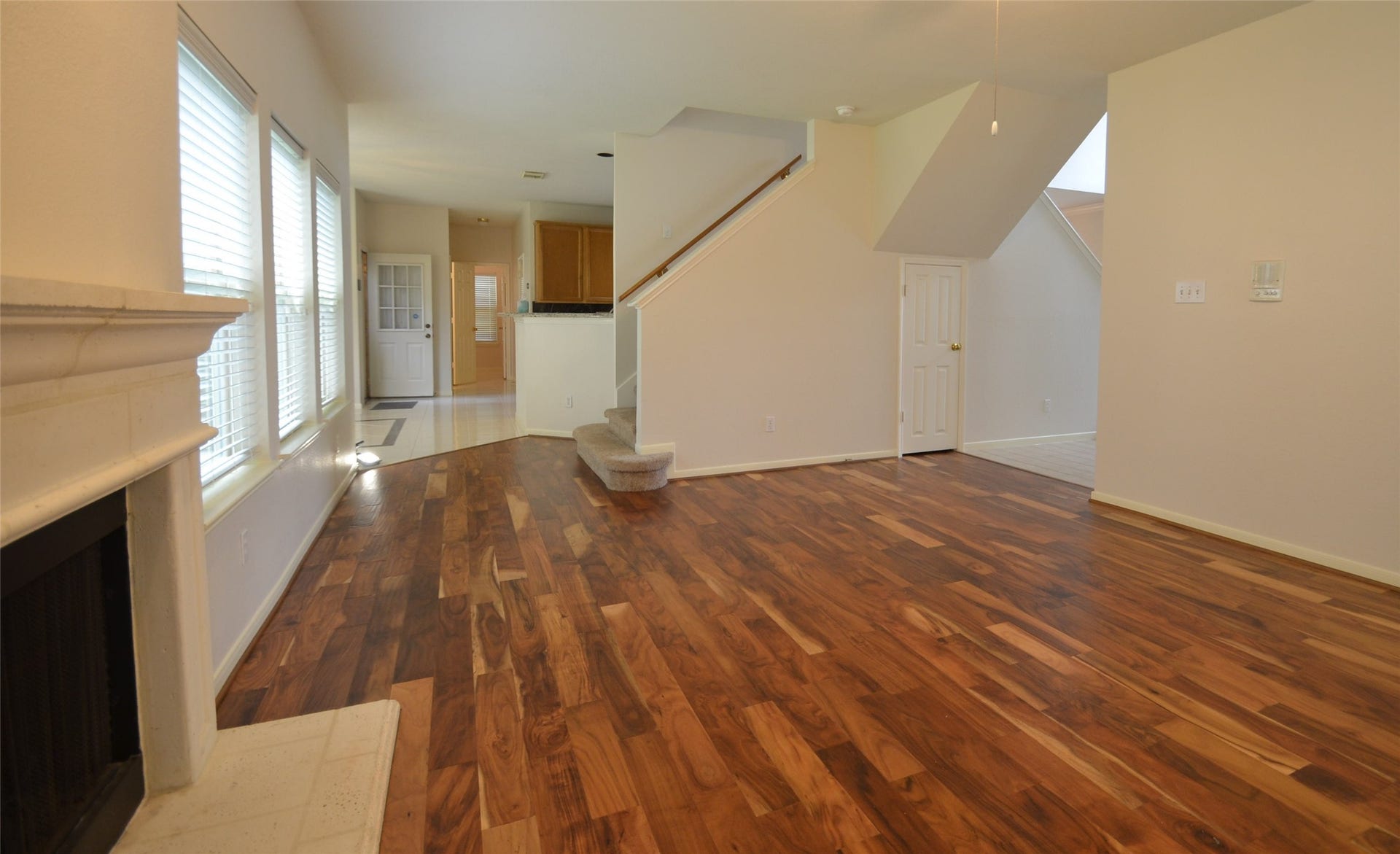 1504 Pine Grove Lane, Pearland, TX 77581 1504 Pine Grove Lane, Pearland, TX 77581