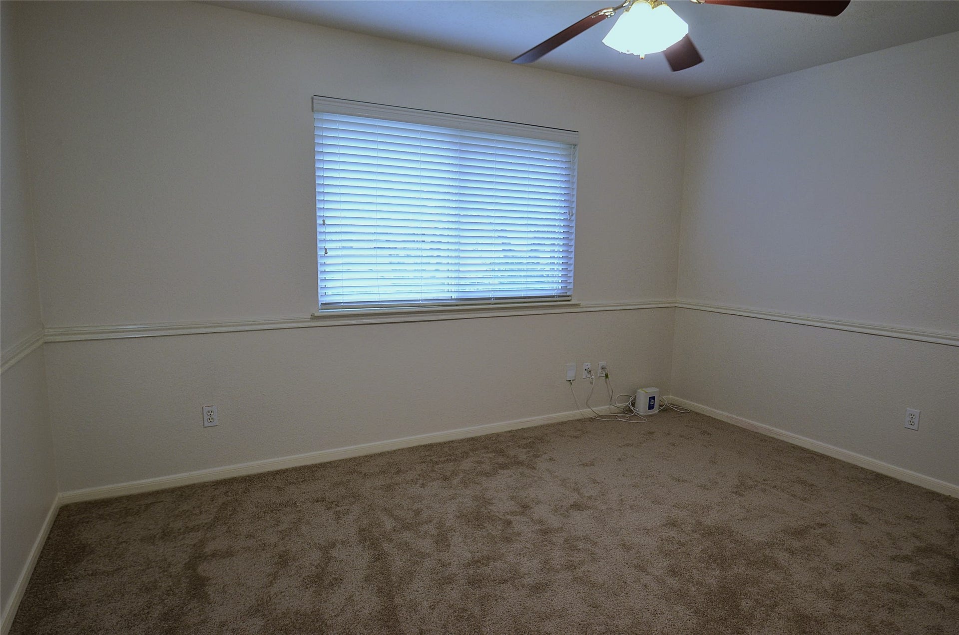 1504 Pine Grove Lane, Pearland, TX 77581 1504 Pine Grove Lane, Pearland, TX 77581