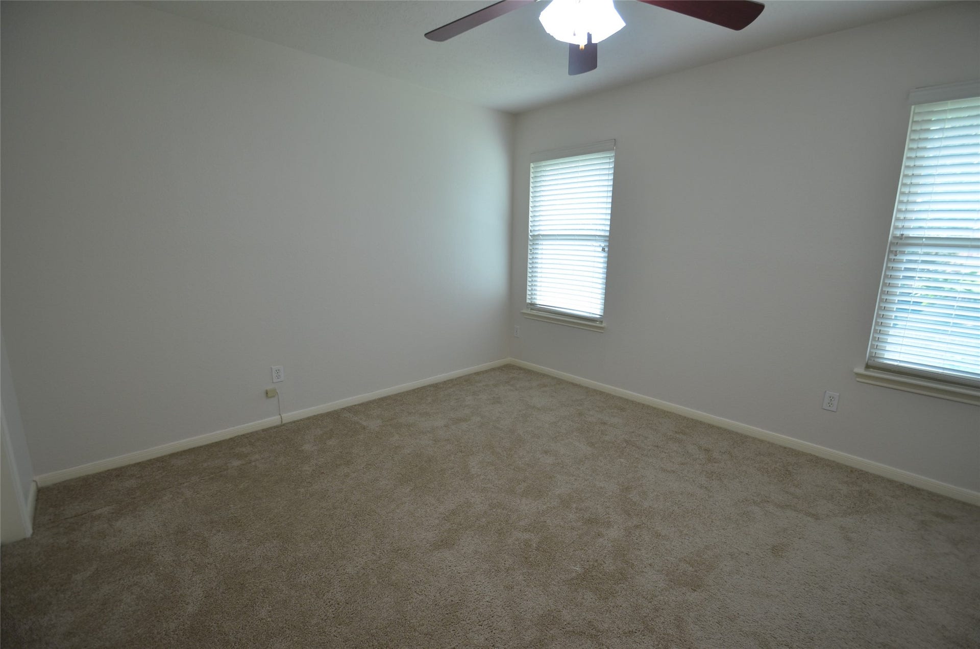 1504 Pine Grove Lane, Pearland, TX 77581 1504 Pine Grove Lane, Pearland, TX 77581