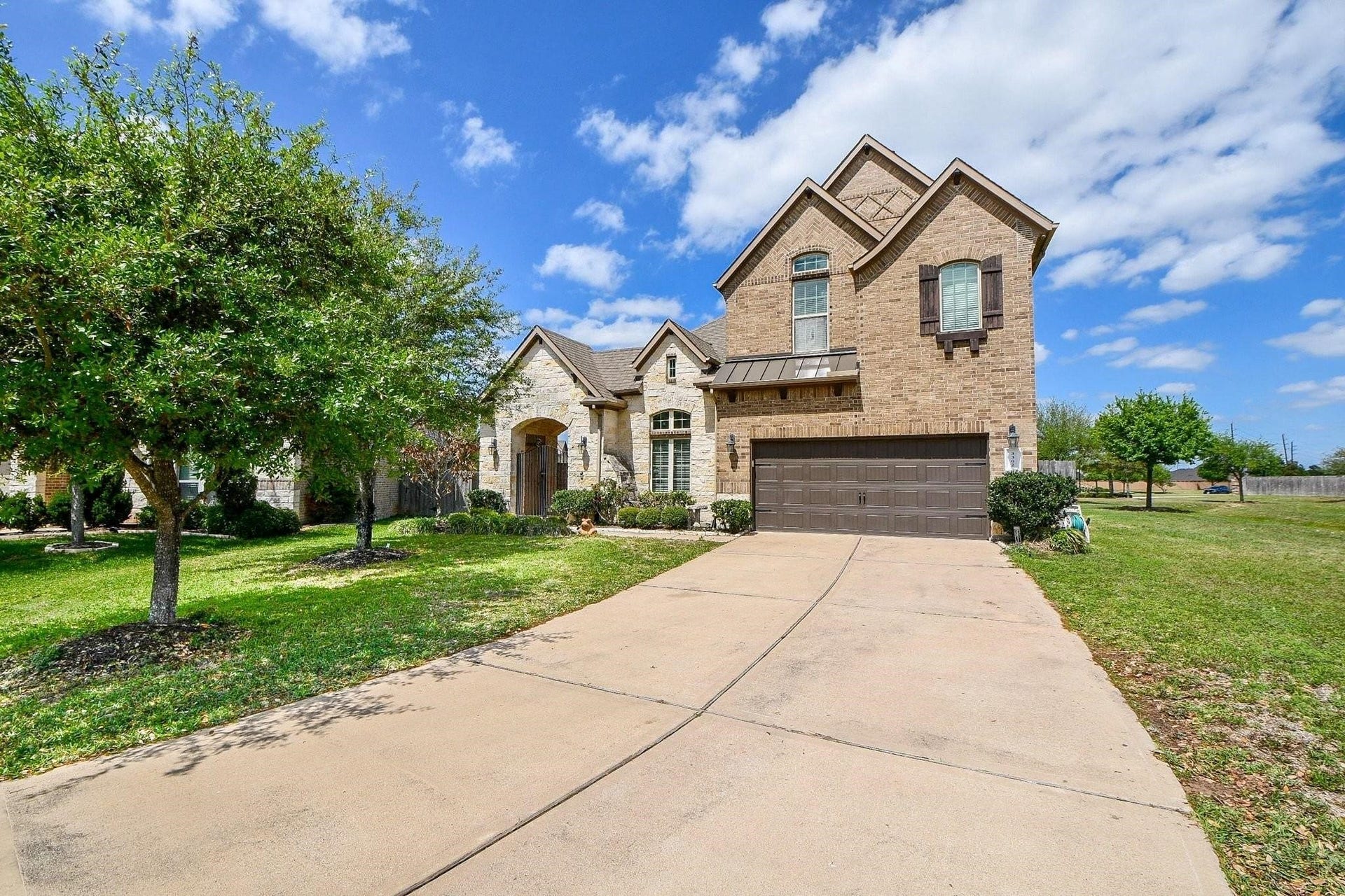 3302 Brampton Island Drive, Katy, TX 77494 3302 Brampton Island Drive, Katy, TX 77494