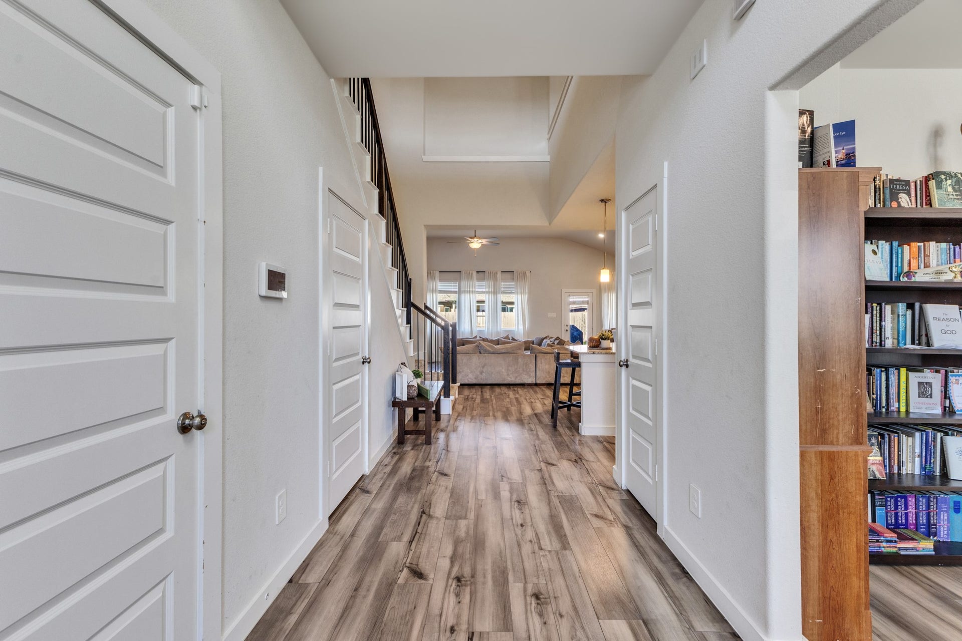 10842 Bodie Hills Drive, Rosharon, TX 77583