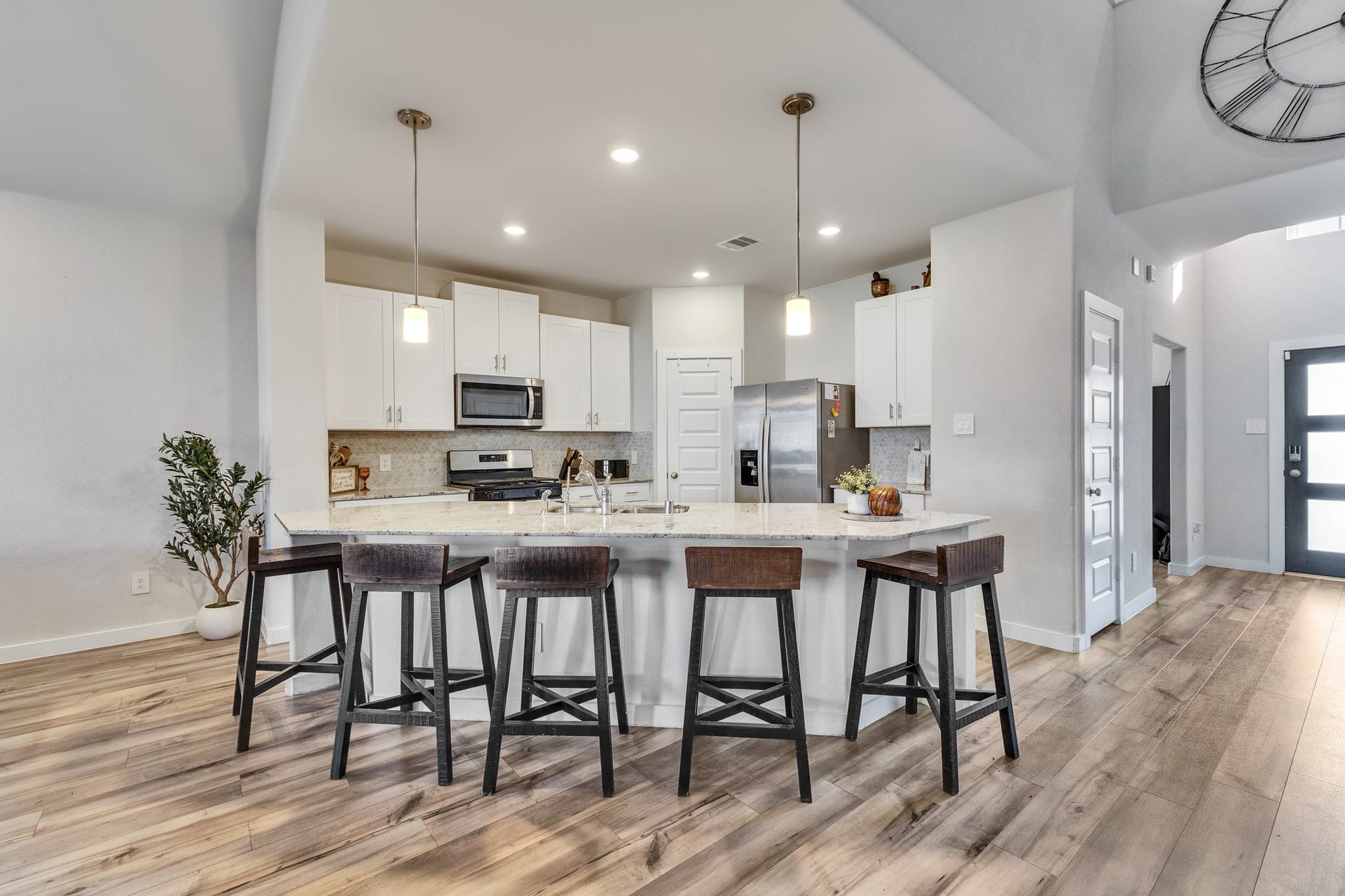 10842 Bodie Hills Drive, Rosharon, TX 77583