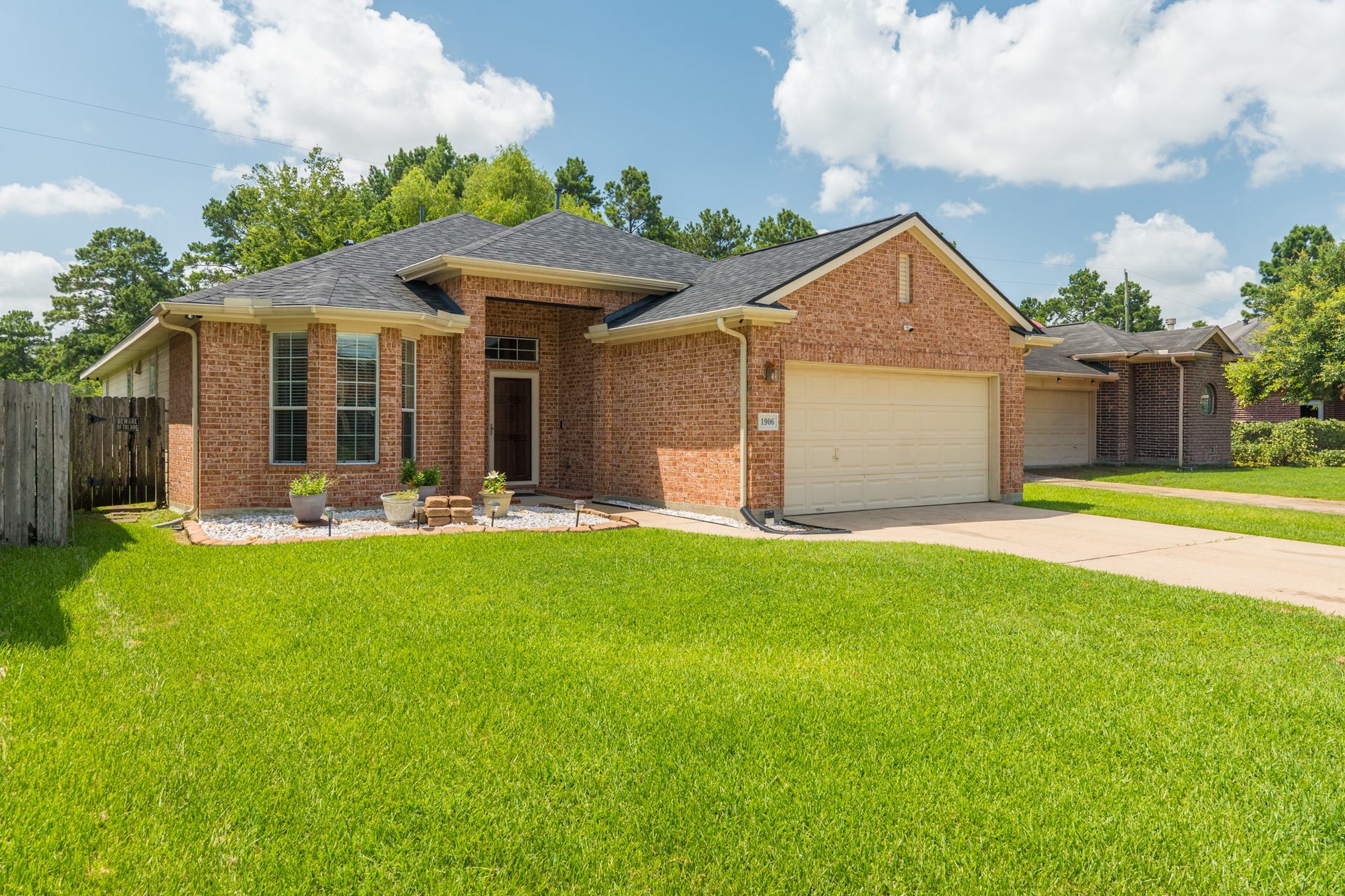 1906 Spring Cliff Court, Spring, TX 77373 1906 Spring Cliff Court, Spring, TX 77373