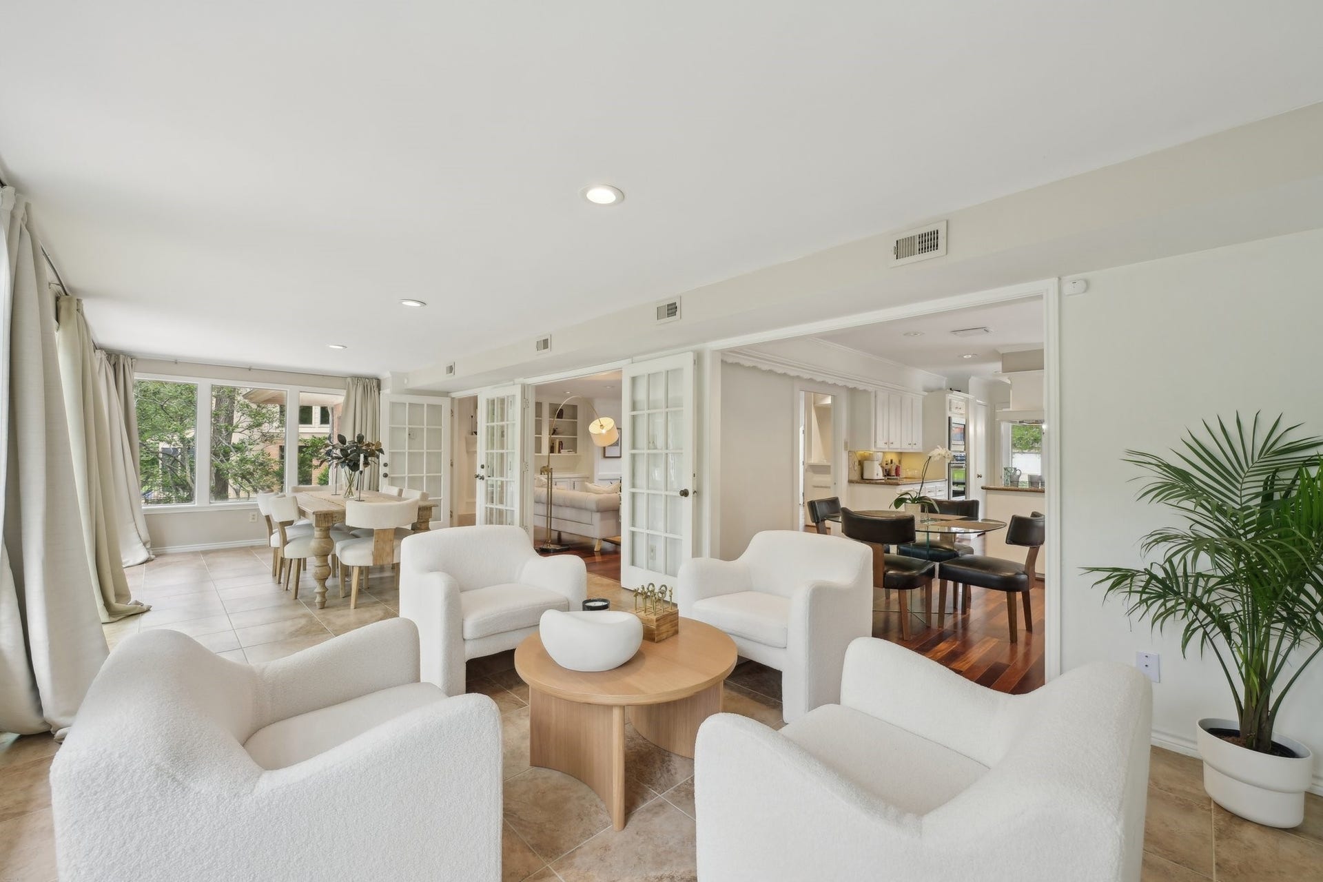 20423 Woodsong Court, Humble, TX 77346 Dining with Fairway Views