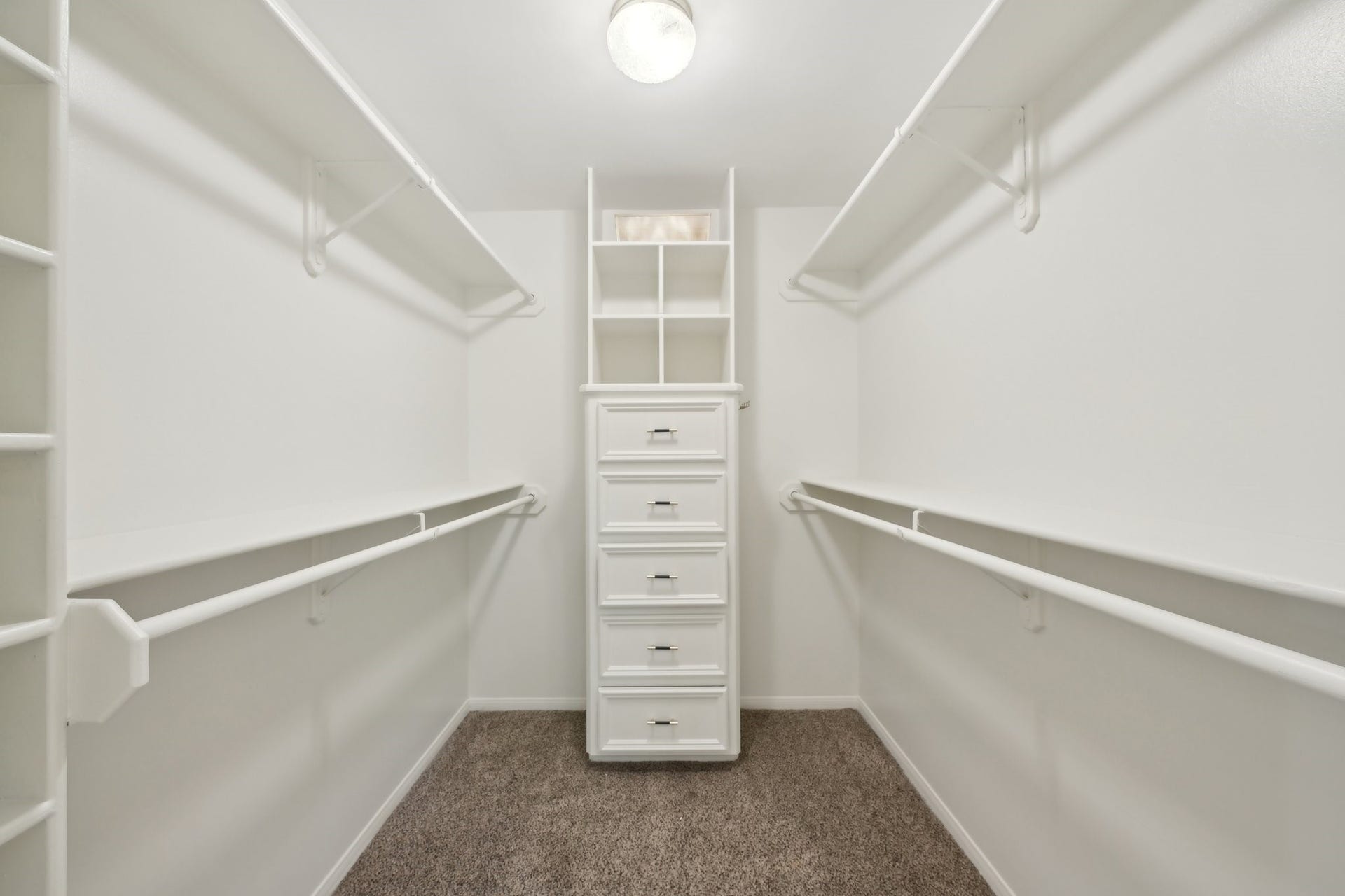 20423 Woodsong Court, Humble, TX 77346 Dual Primary Closets