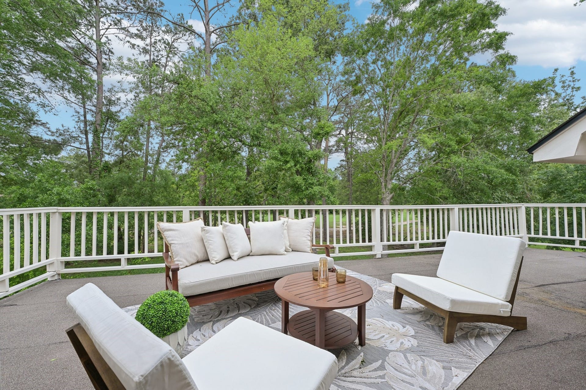 20423 Woodsong Court, Humble, TX 77346 Bedroom View and another perfect spot for entertaining.