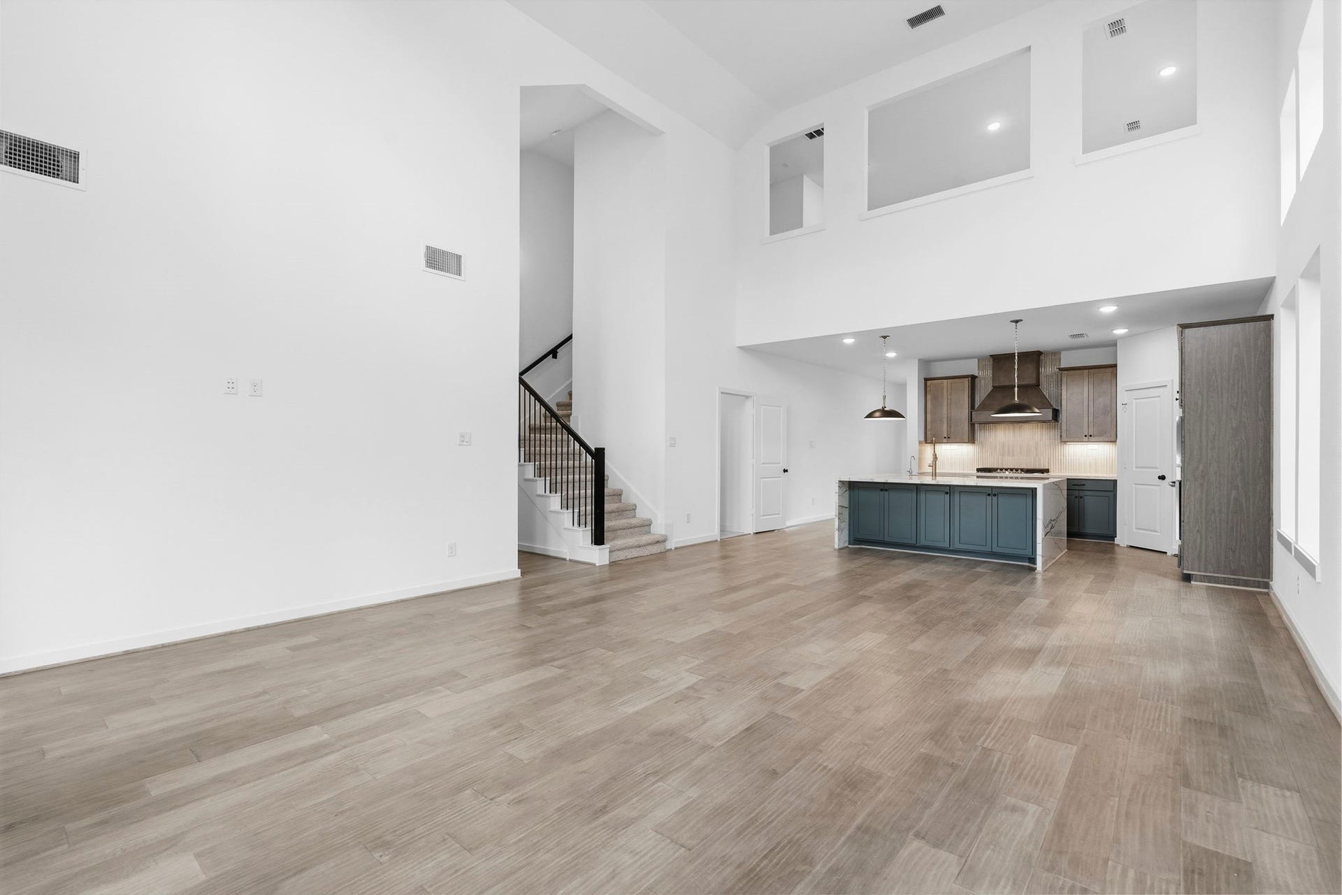 10923 Spring Wind Drive, Missouri City, TX 77459