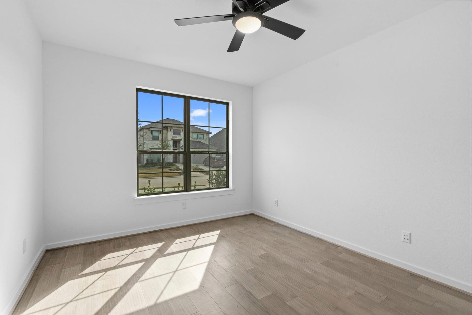 10923 Spring Wind Drive, Missouri City, TX 77459