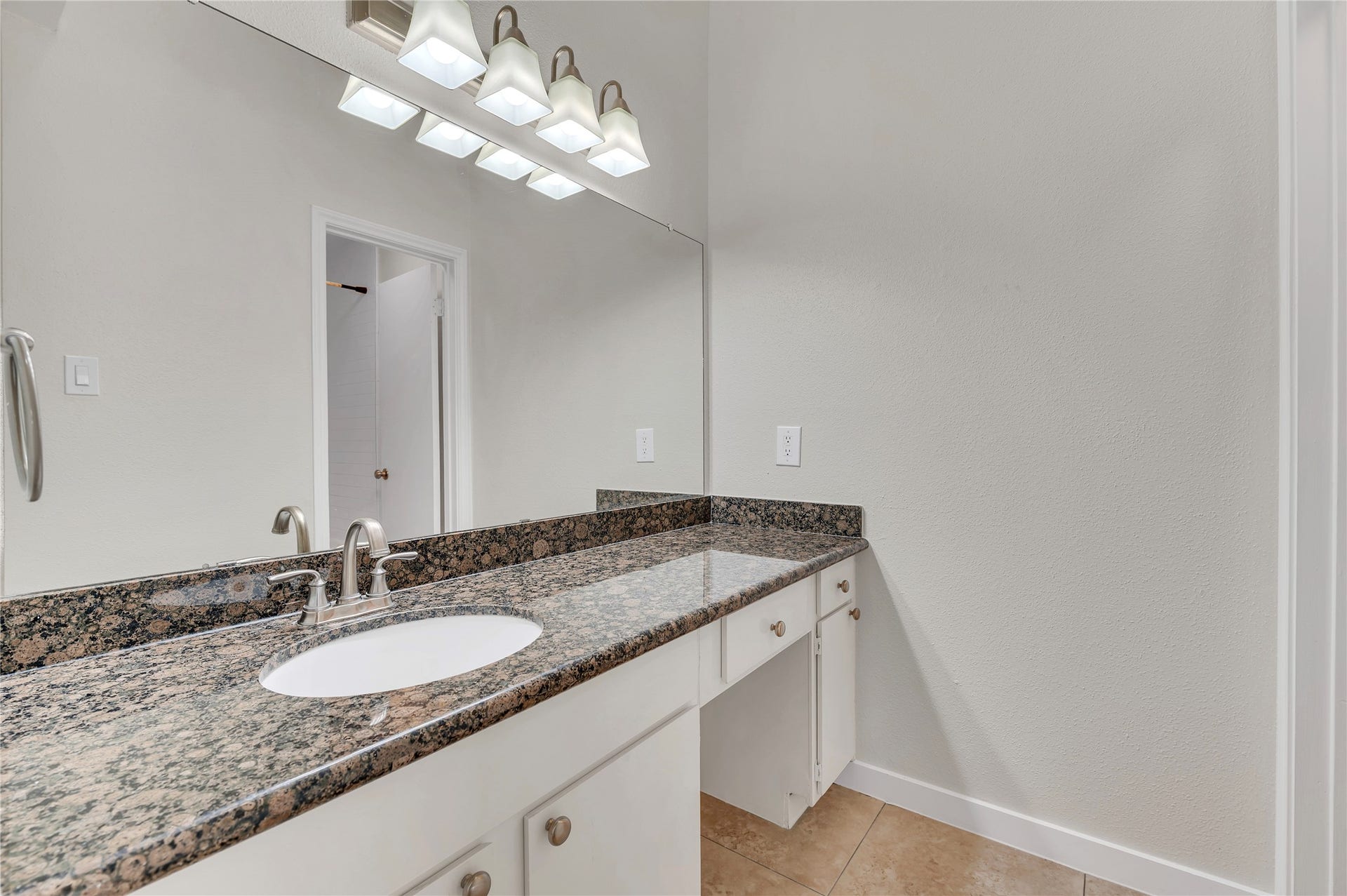 2211 S Kirkwood Road, #68, Houston, TX 77077 2211 S Kirkwood Road, #68, Houston, TX 77077
