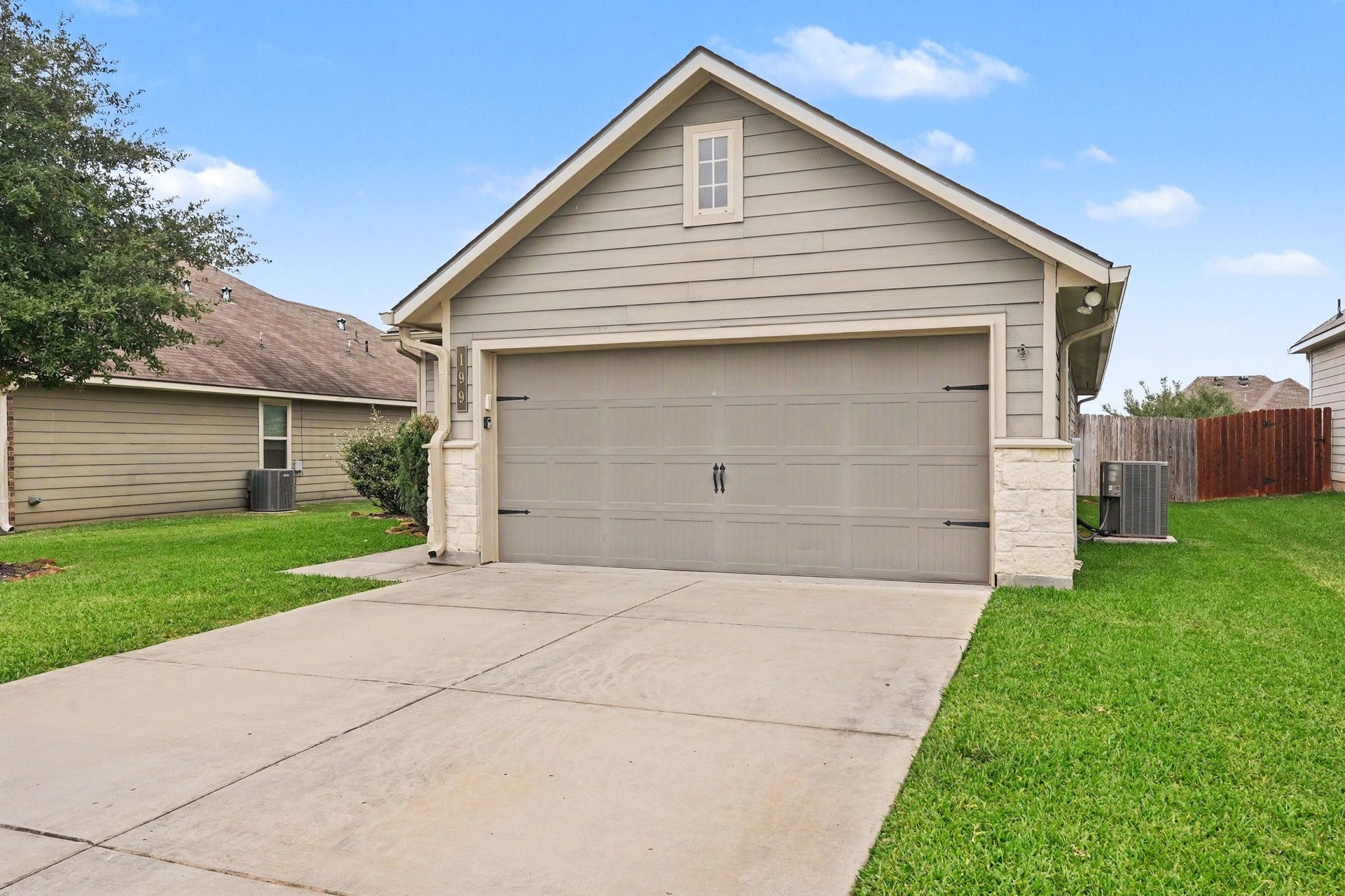 199 Brocks Lane, Montgomery, TX 77356 199 Brocks Lane, Montgomery, TX 77356