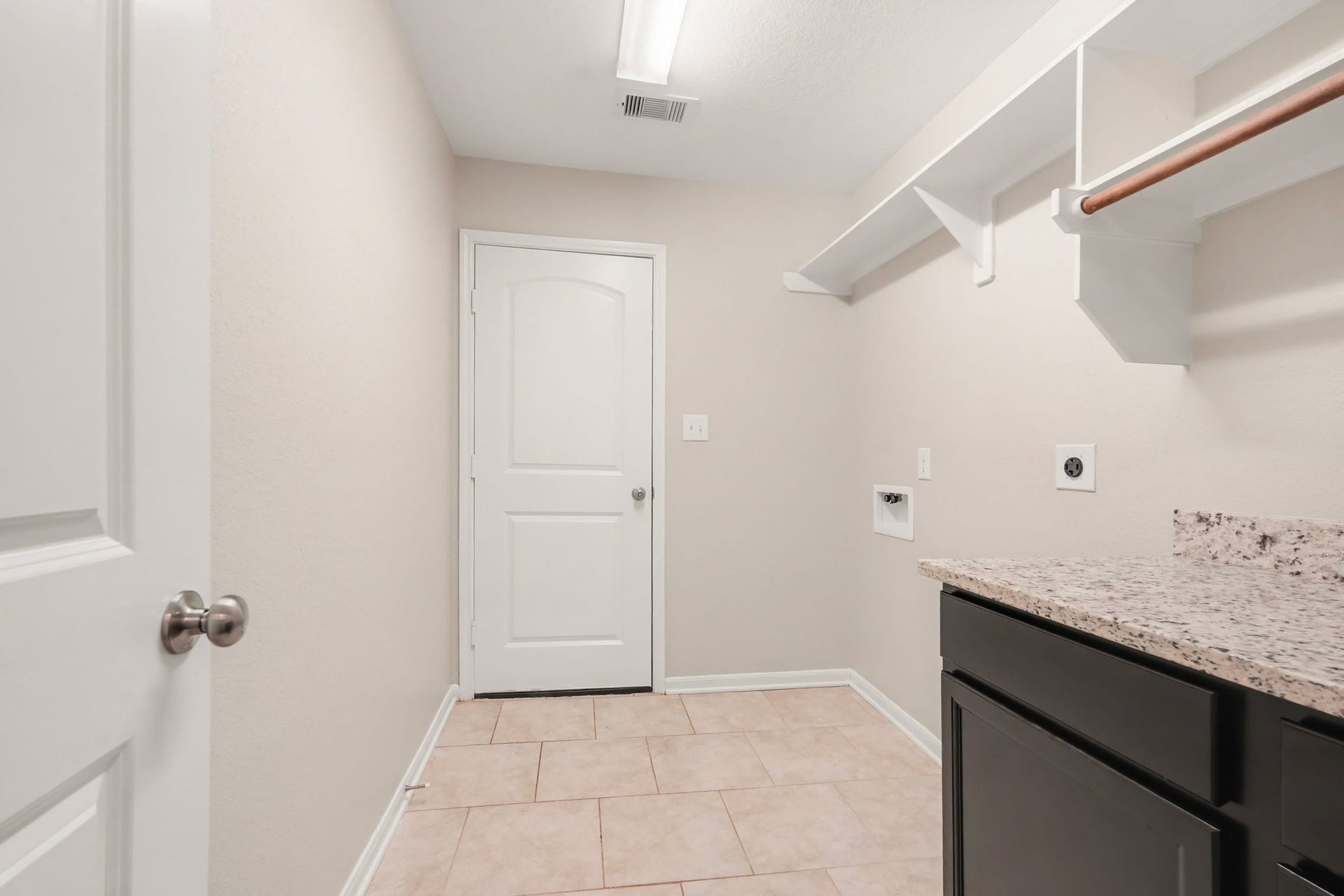 199 Brocks Lane, Montgomery, TX 77356 199 Brocks Lane, Montgomery, TX 77356